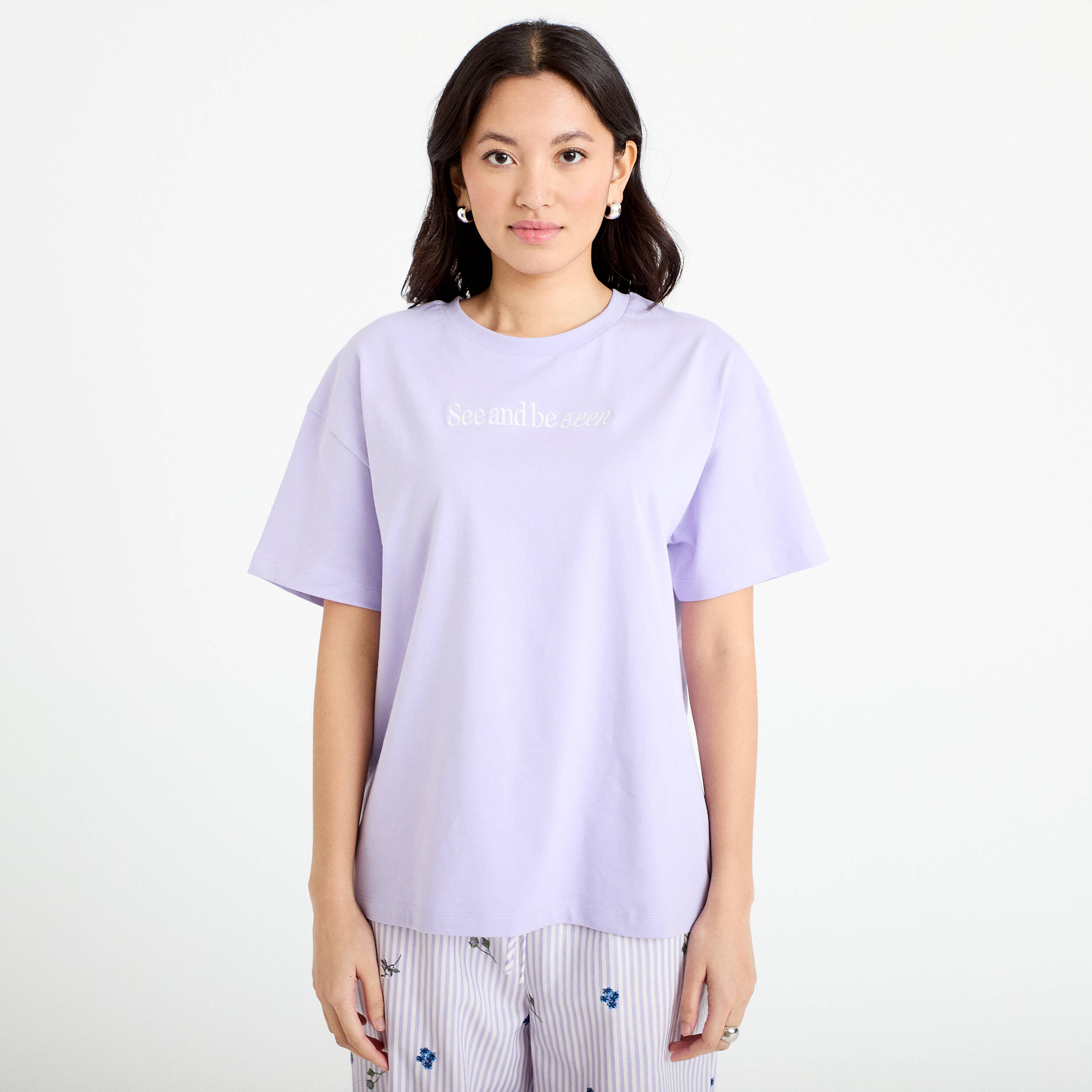 T-shirt oversize brod&eacute; Bridgerton parme femme
