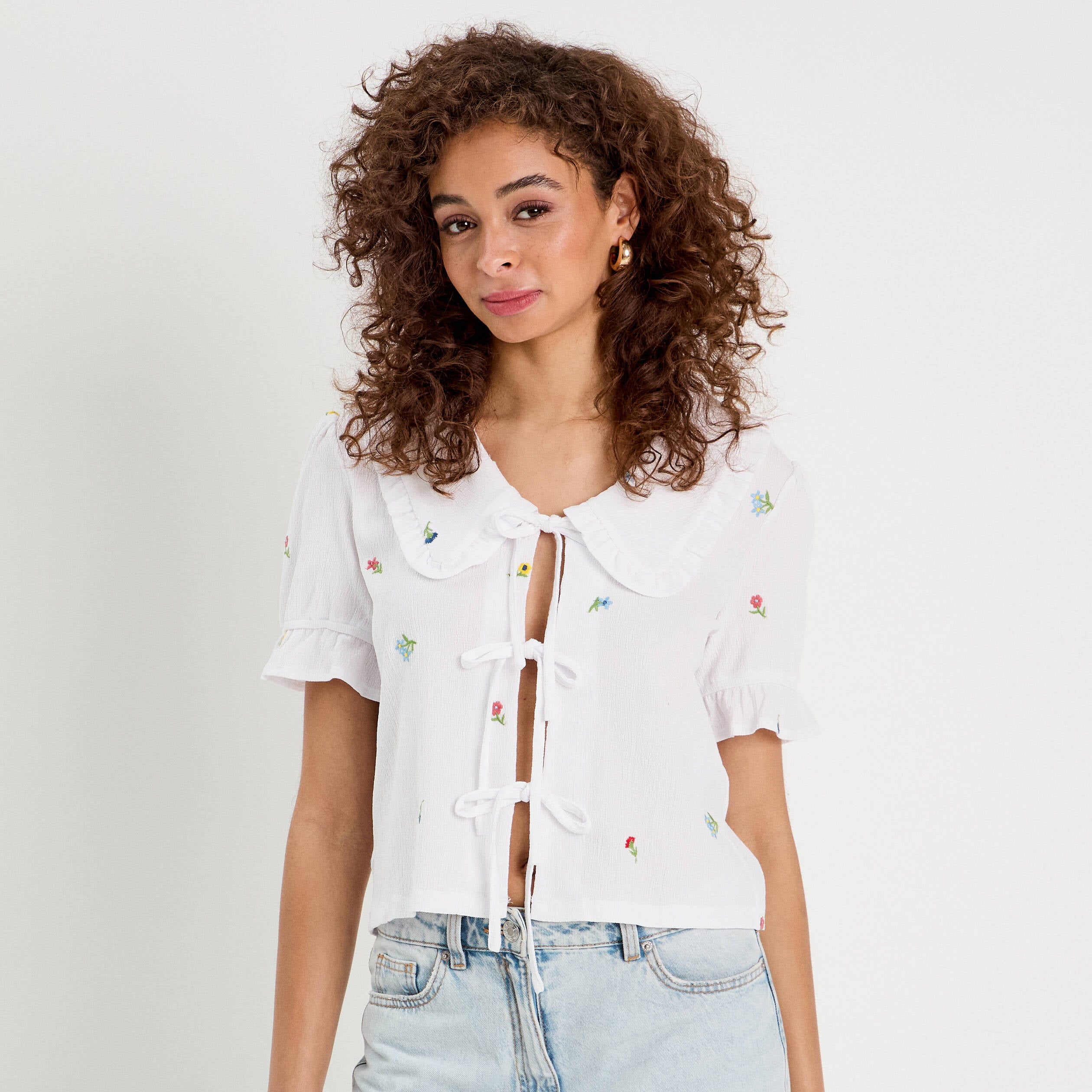 Blouse nou&eacute;e blanc femme