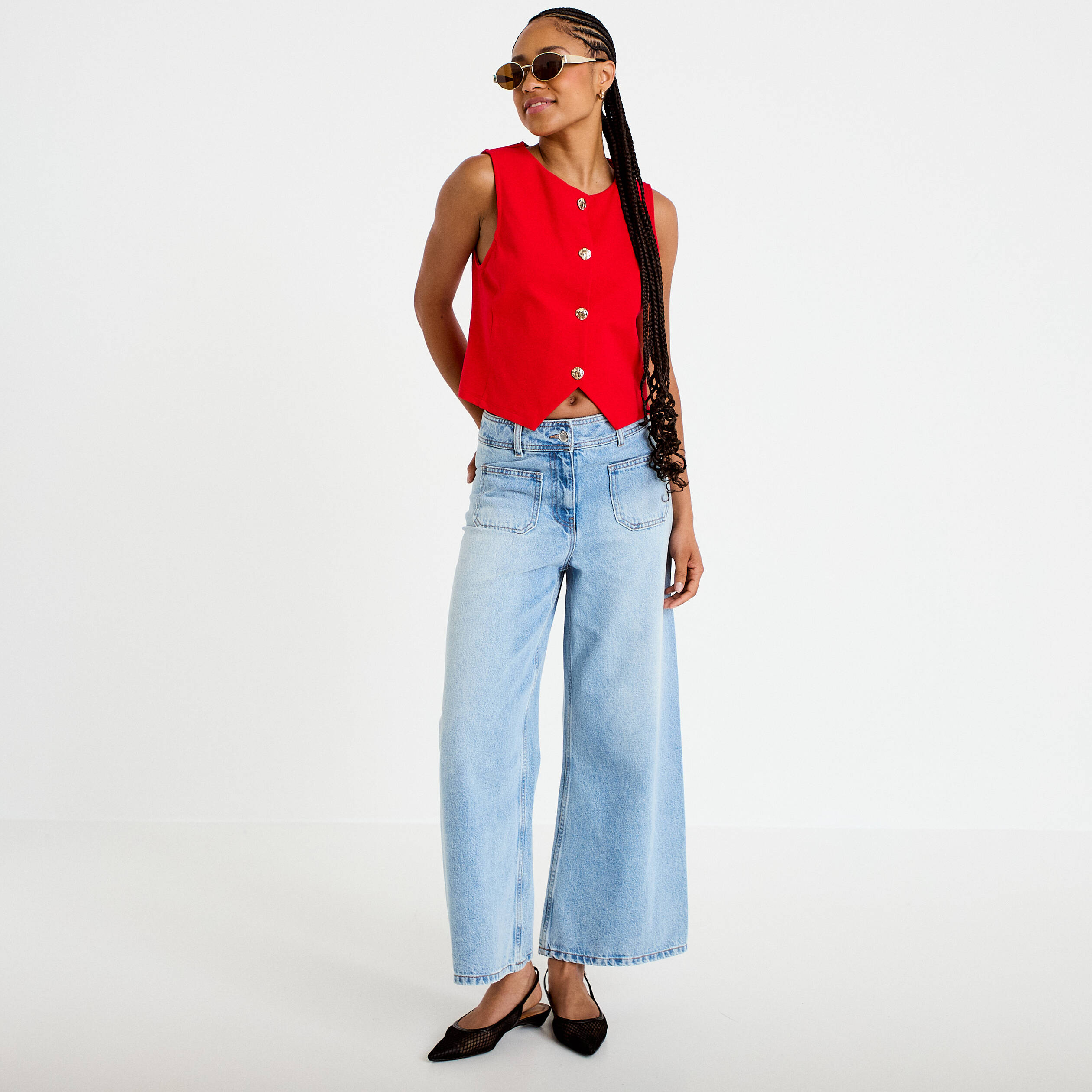Gilet cintr&eacute; sans manches col v rouge femme
