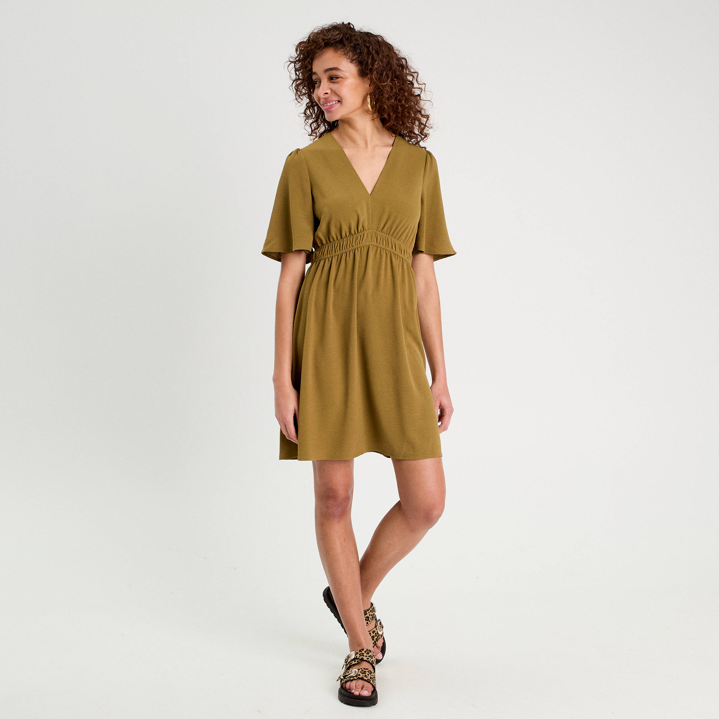 robe evasee taille elastiquee vert kaki femme Robe évasée taille élastiquée vert kaki femme