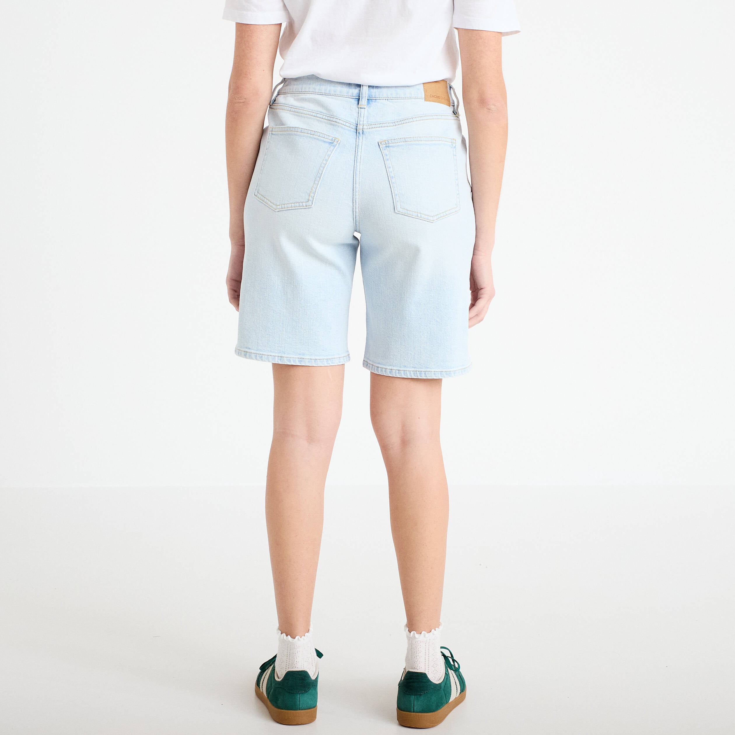 Bermuda large en jean denim bleach femme
