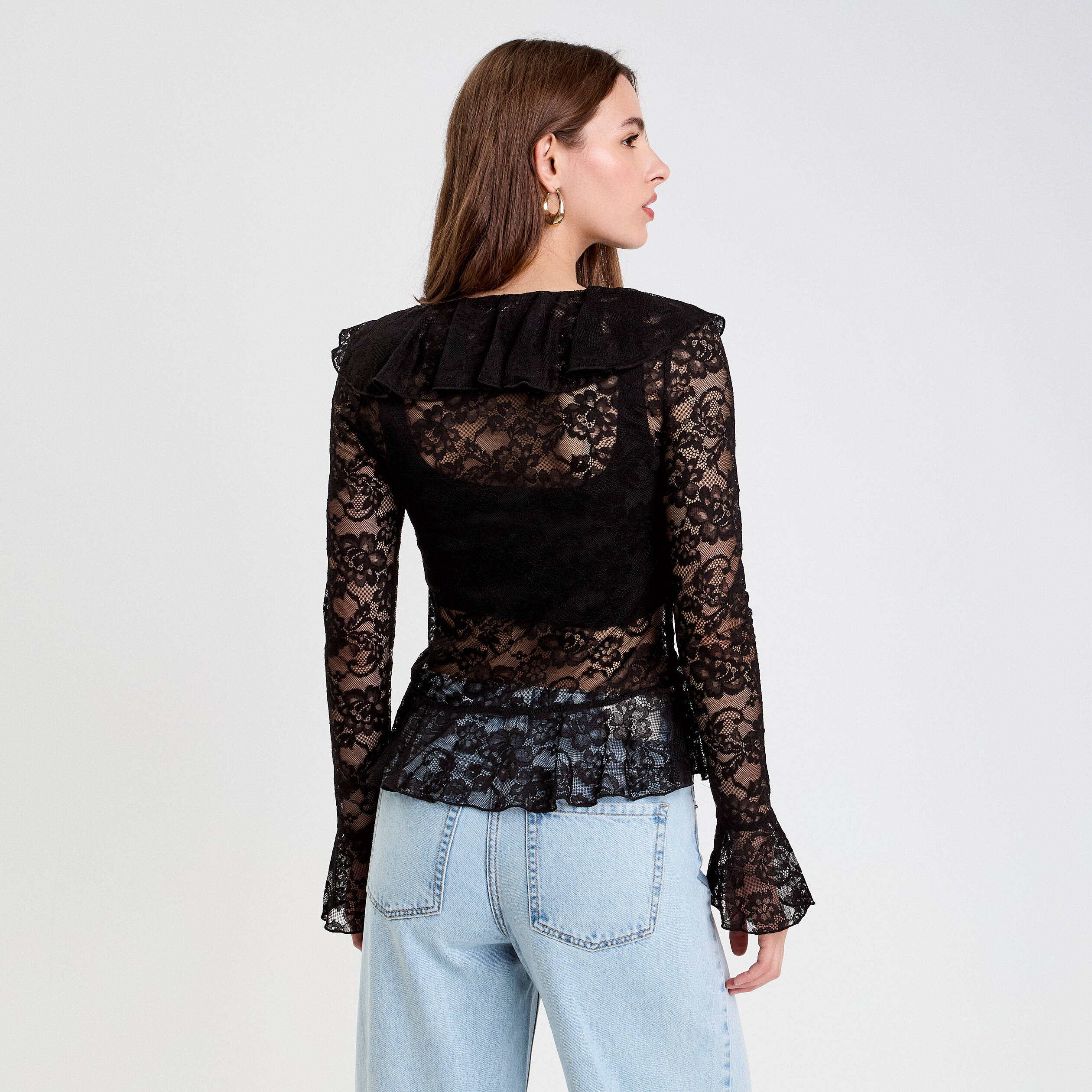 blouse ajustee col v dentelle noir femme Blouse ajustée col V dentelle noir femme