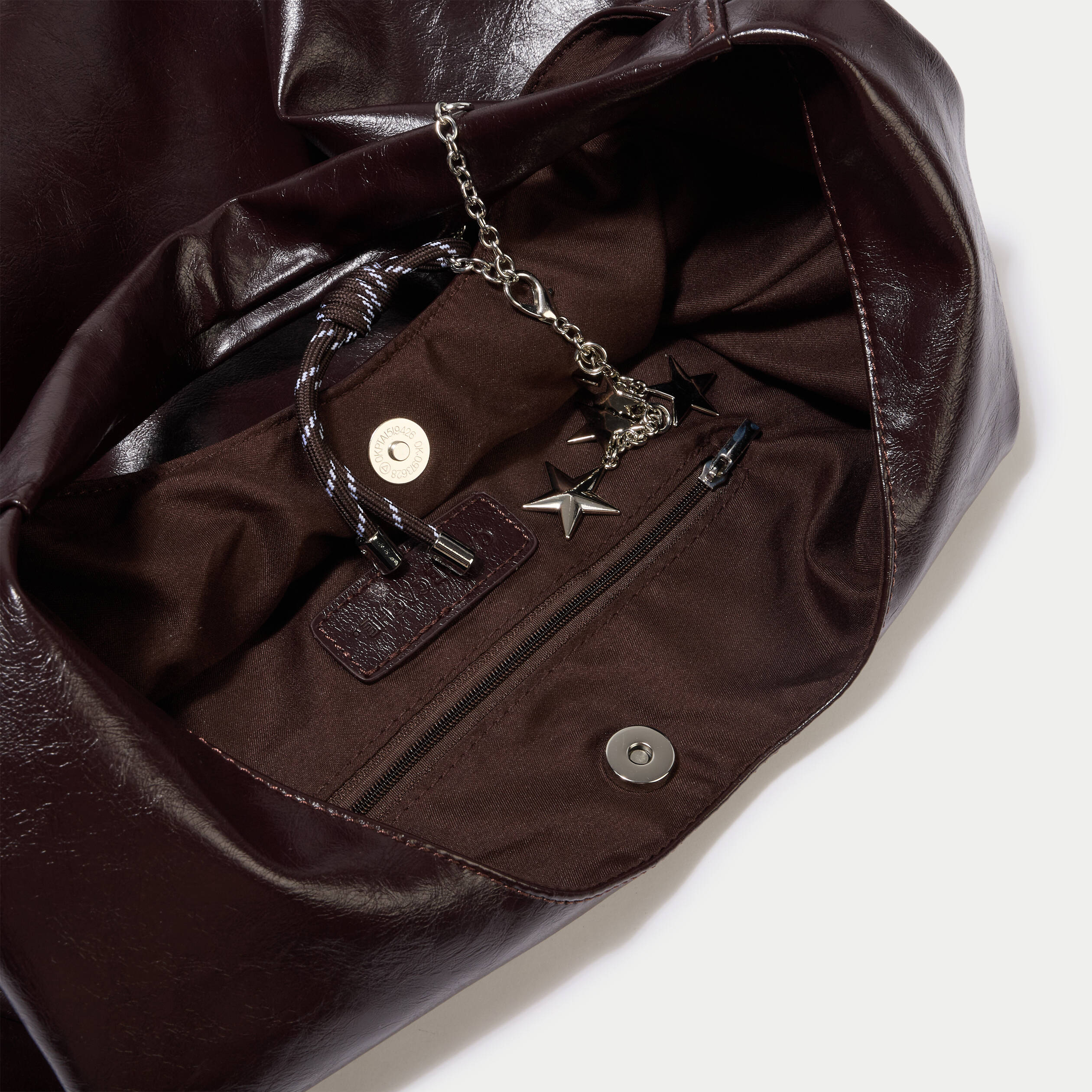 Sac avec pendentif charms bordeaux femme