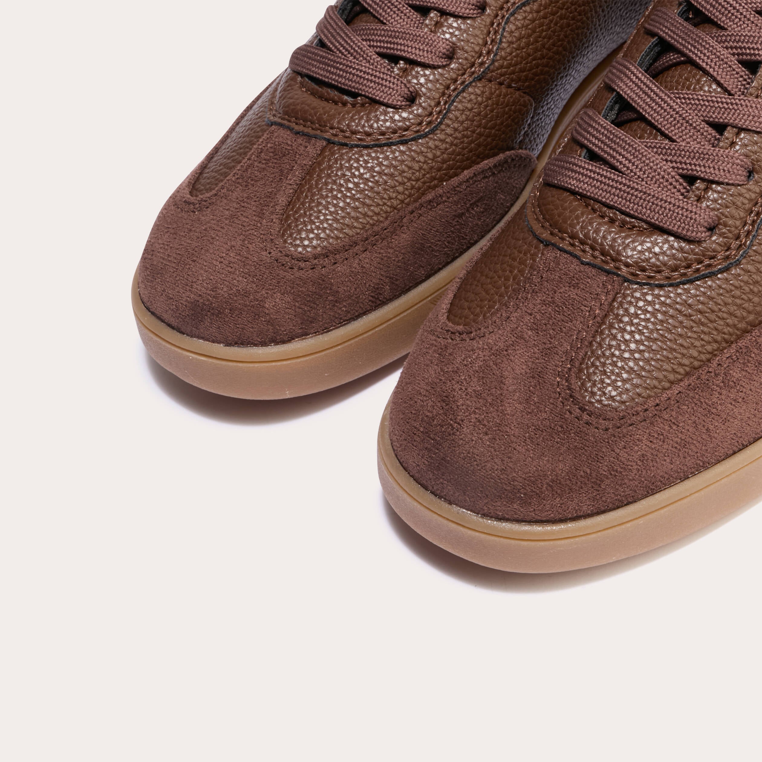 Baskets basses marron femme