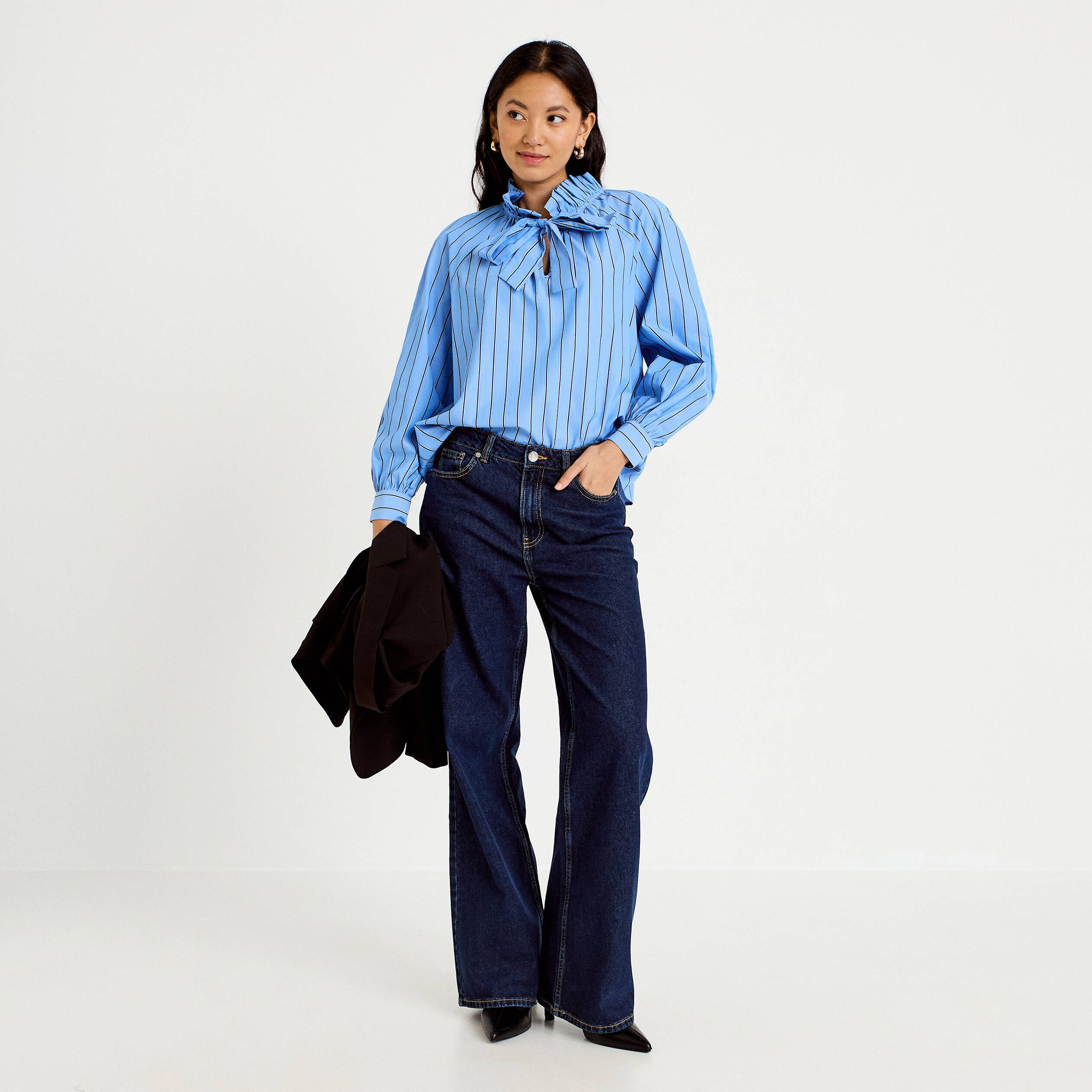 Blouse ample col montant manches longues bleu femme