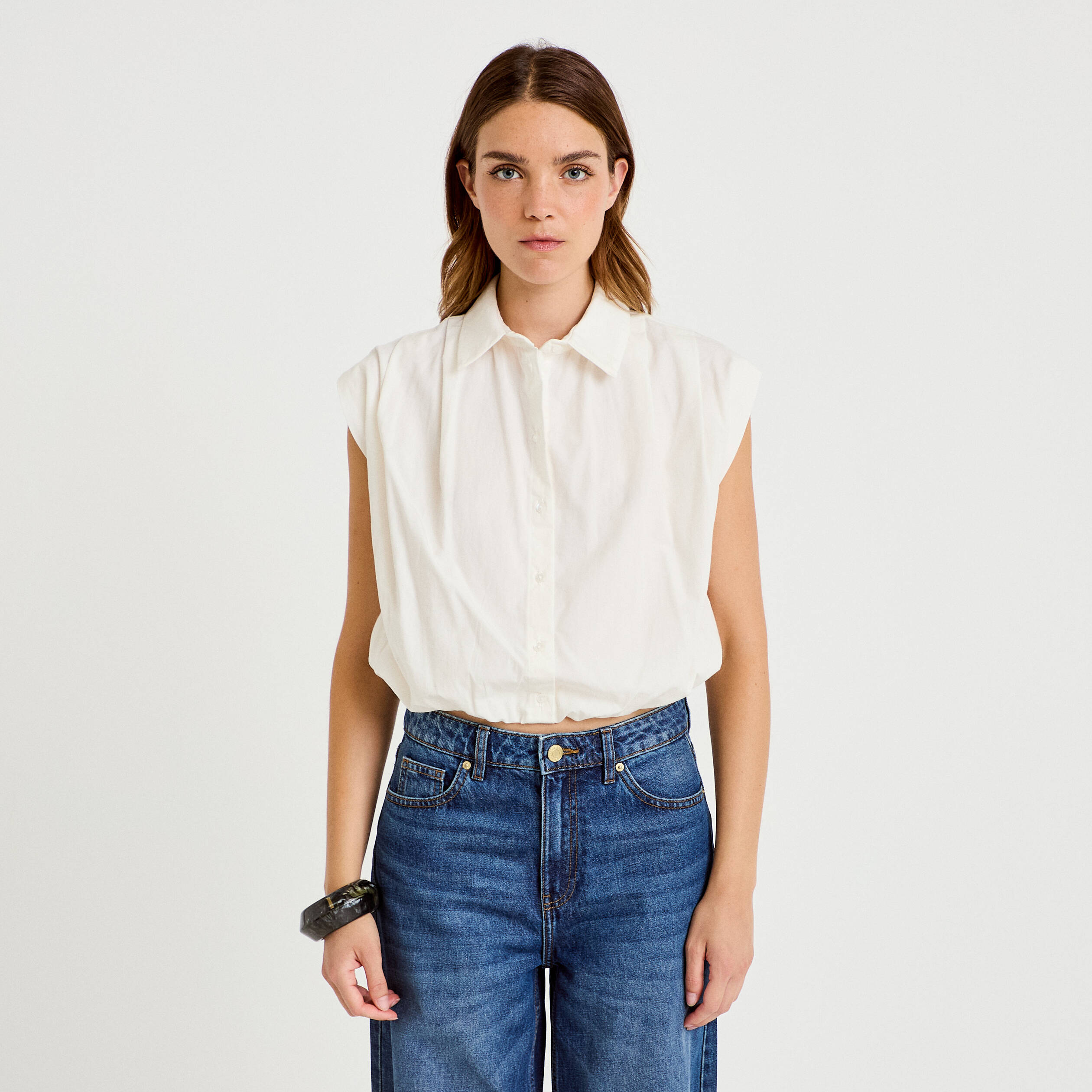 Chemise effet boule col am&eacute;ricain ecru femme