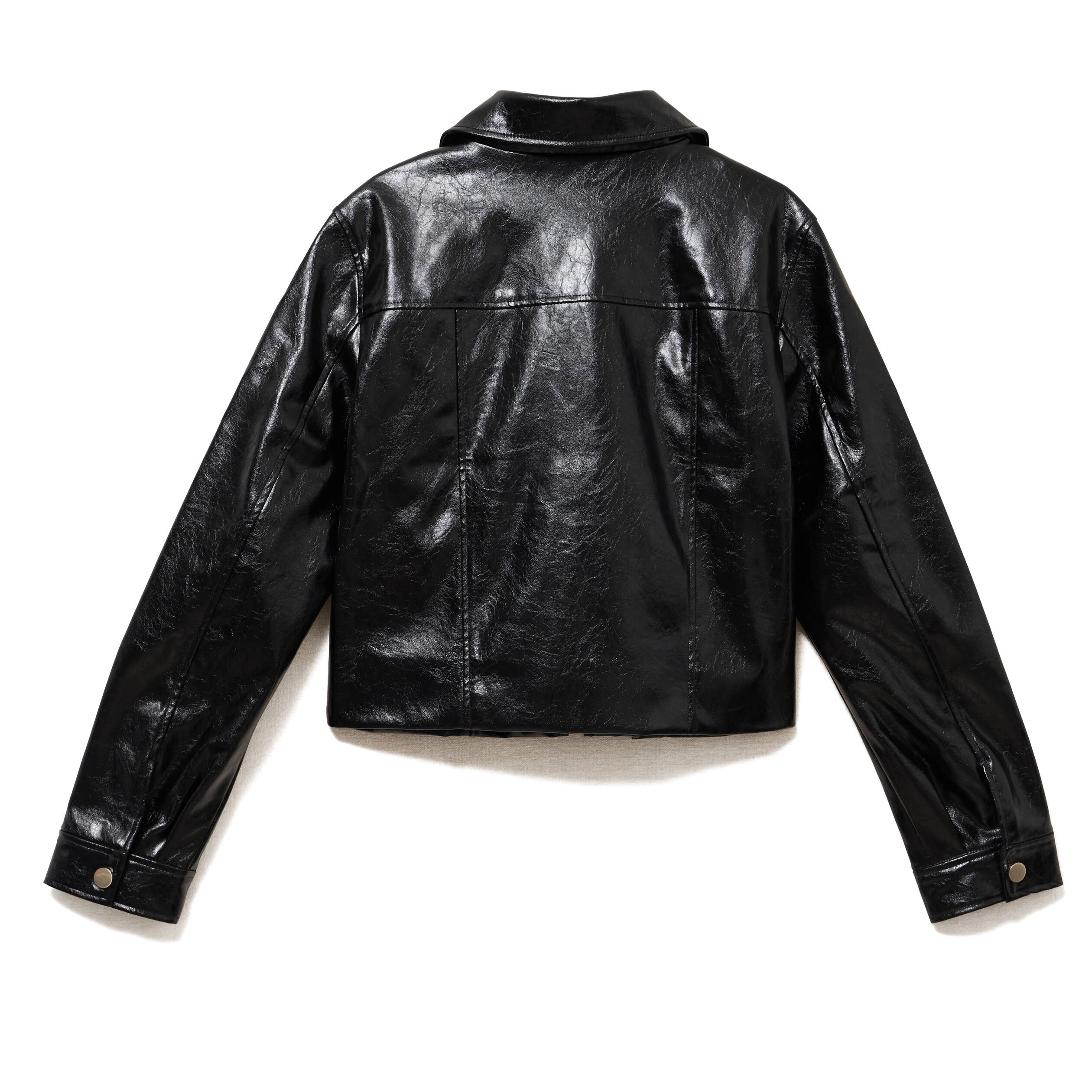 Veste droite cropped en similicuir noir femme
