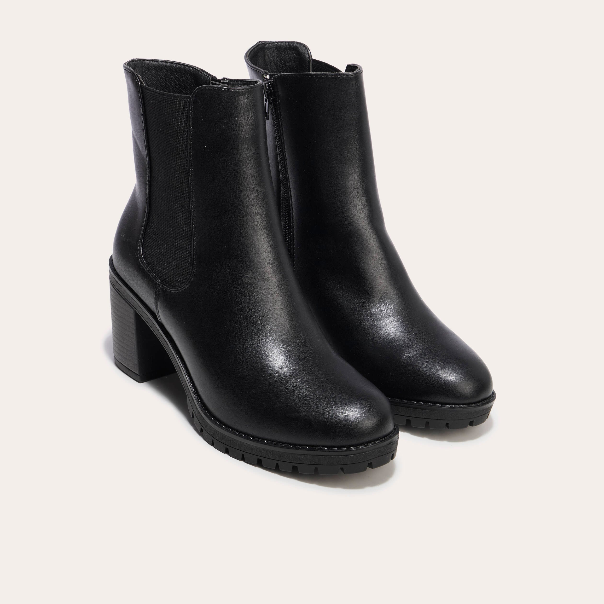 Bottines &agrave; talon noir femme