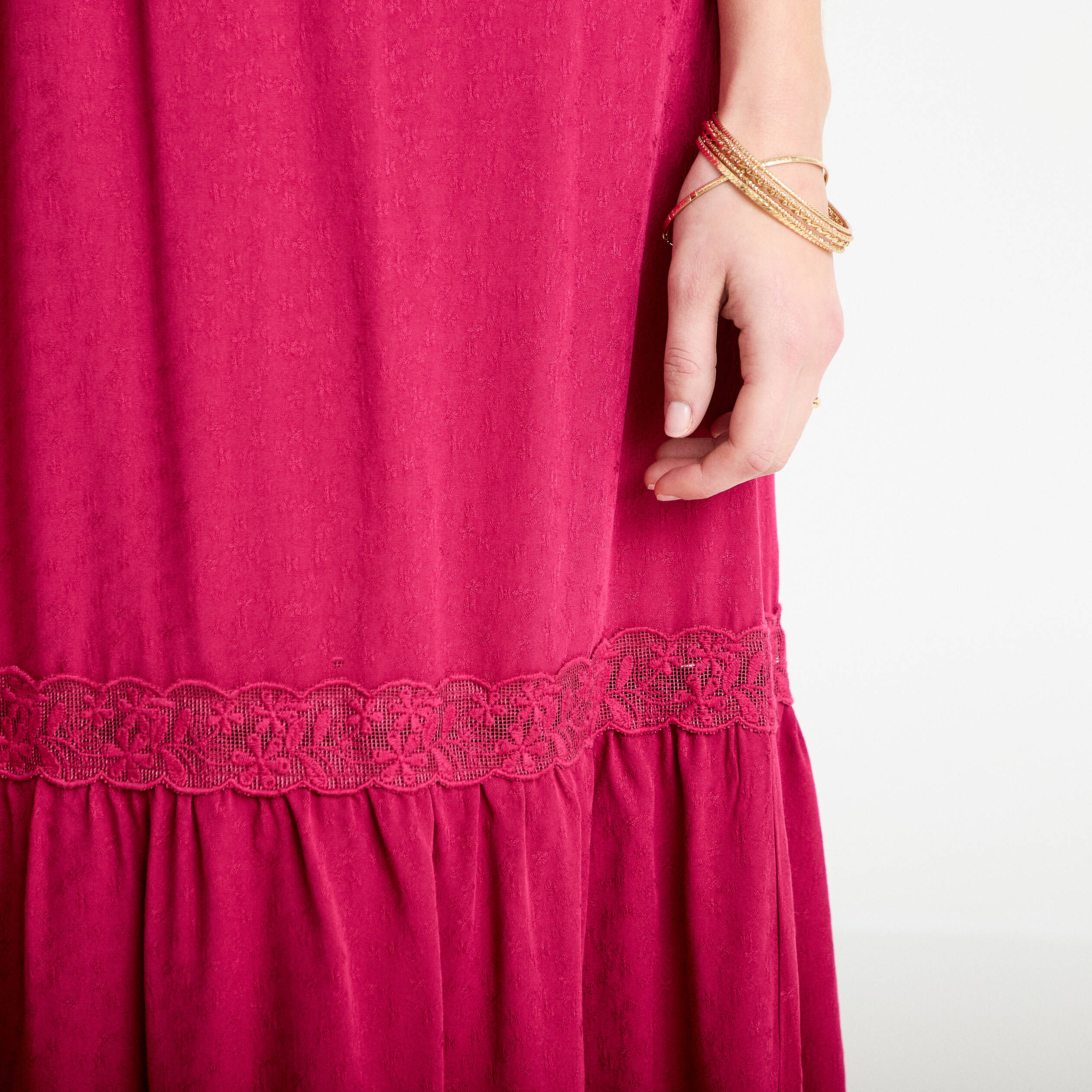 Robe longue &eacute;vas&eacute;e col v manches courtes rouge femme