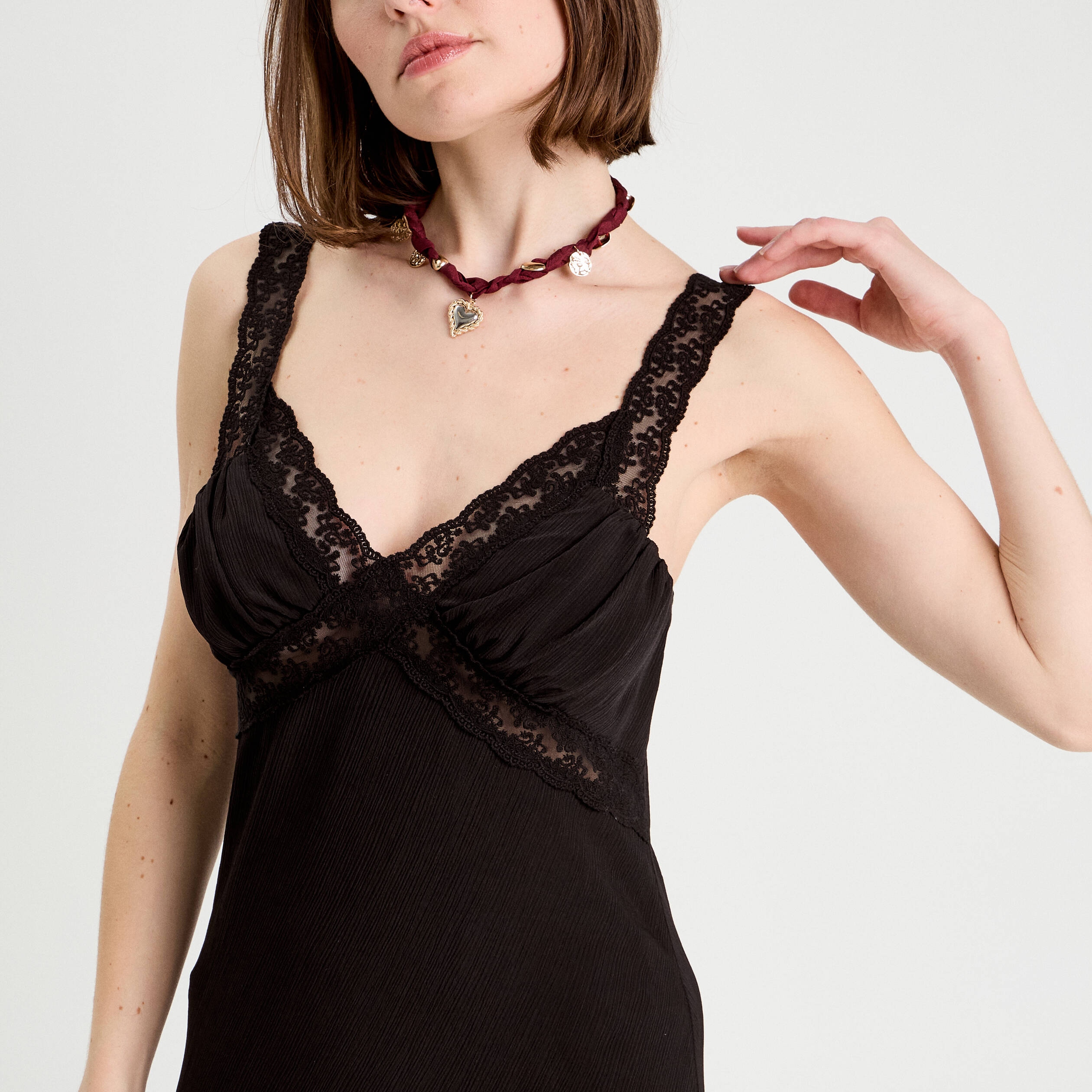robe longue evasee noir femme Robe longue évasée noir femme