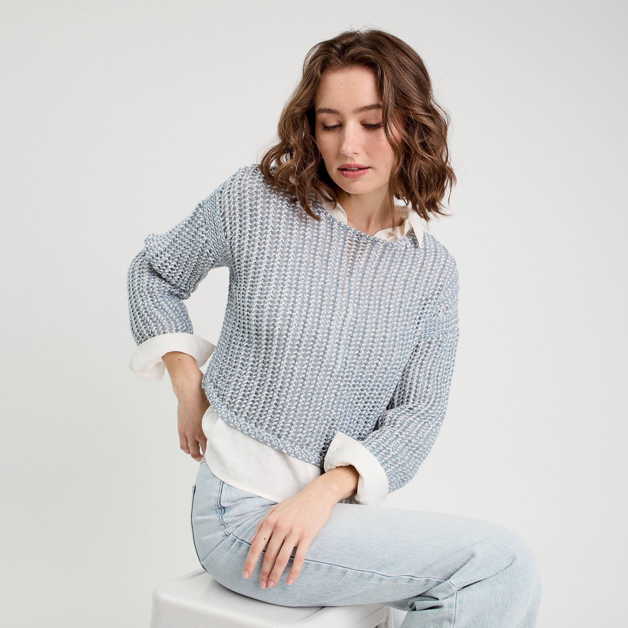 Pull manches longues ajouré bleu pastel femme