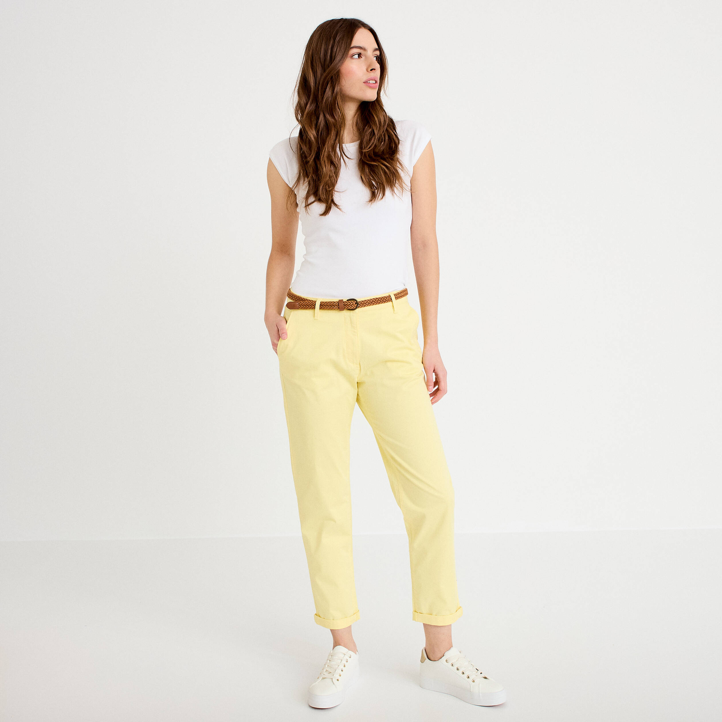 Pantalon chino 7/8&egrave;me jaune pastel femme