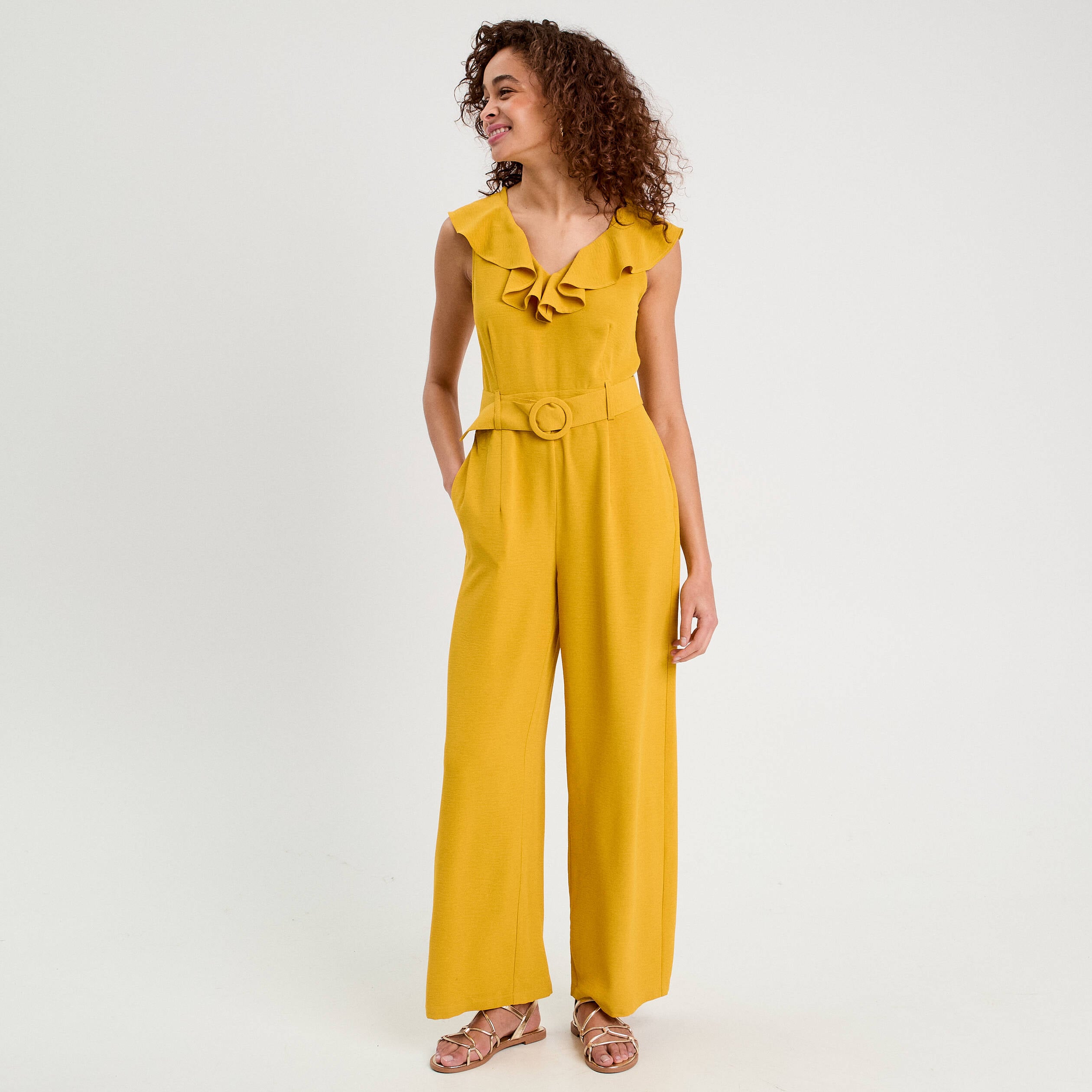 Combinaison pantalon ceintur&eacute;e jaune citron femme