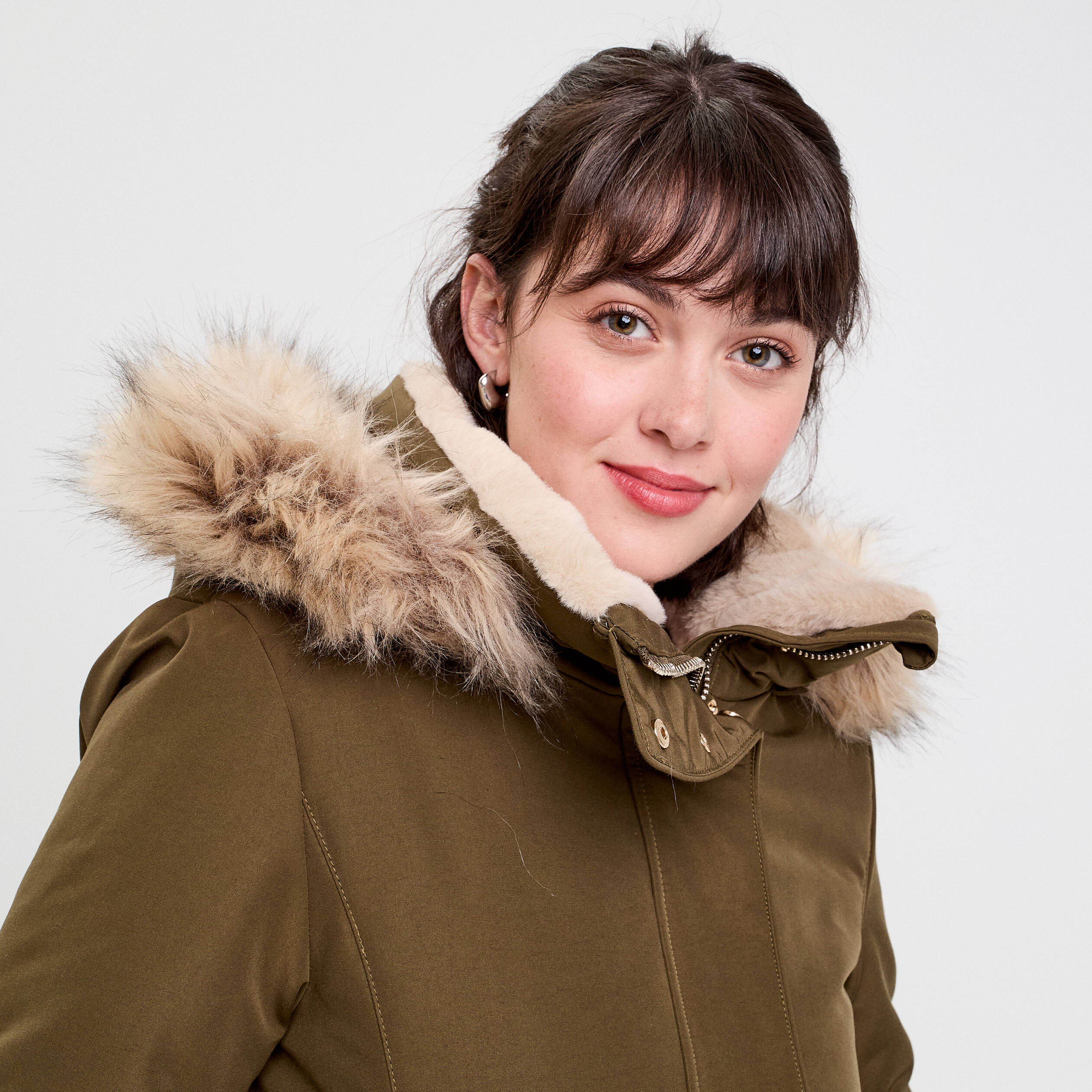 Parka à capuche fausse fourrure vert kaki femme