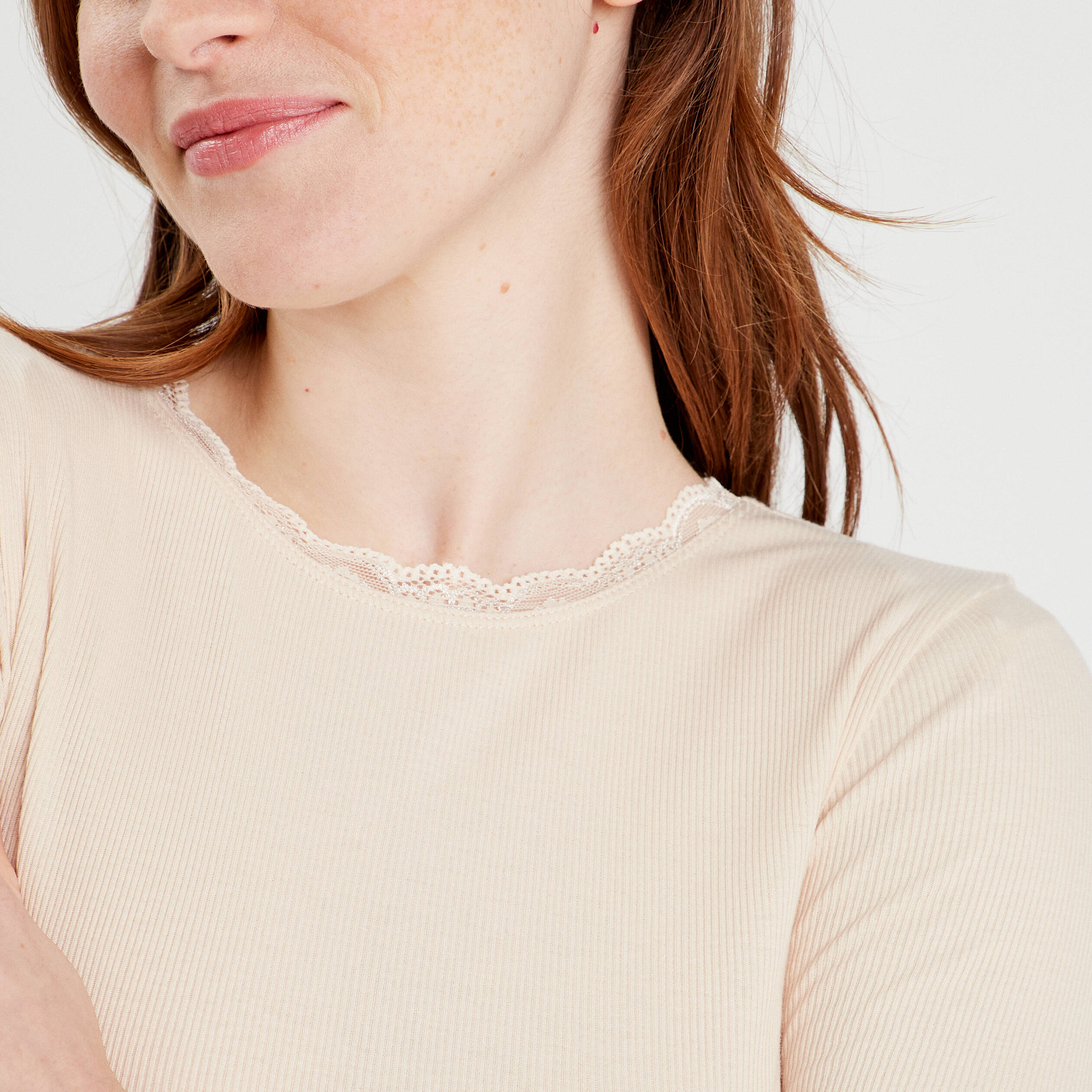 T-shirt cropped c&ocirc;tel&eacute; ecru femme