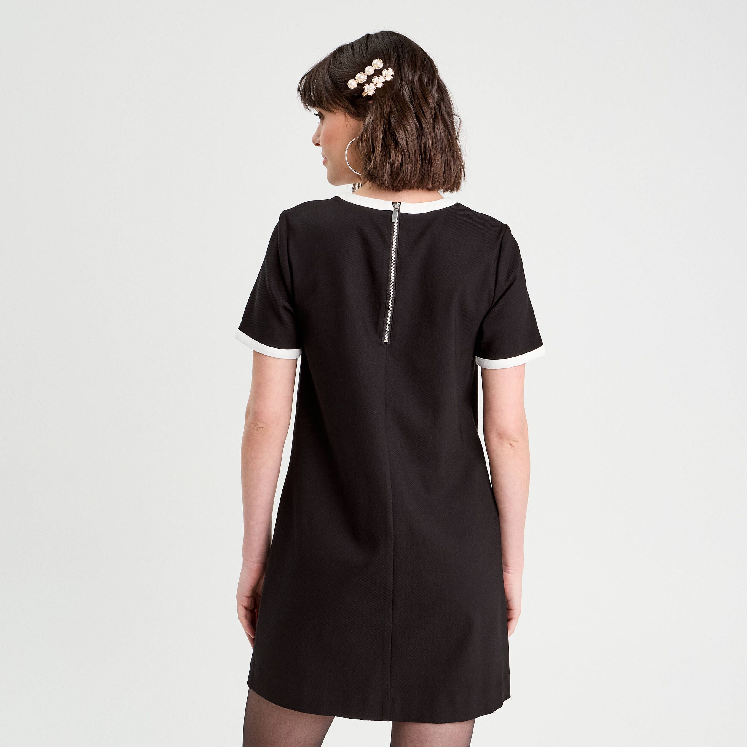 robe droite manches courtes noir femme Robe droite manches courtes noir femme