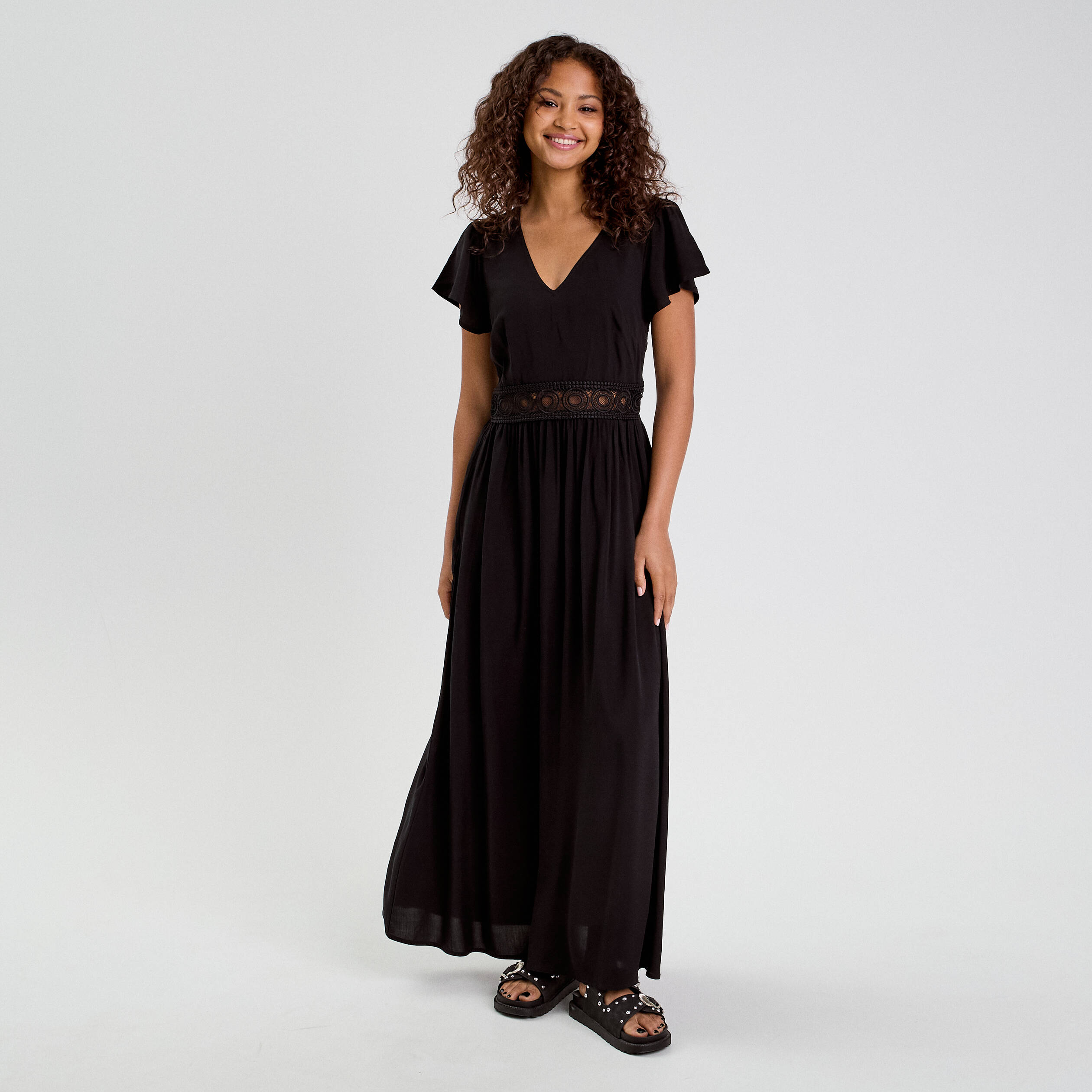 robe longue evasee noir femme Robe longue évasée noir femme