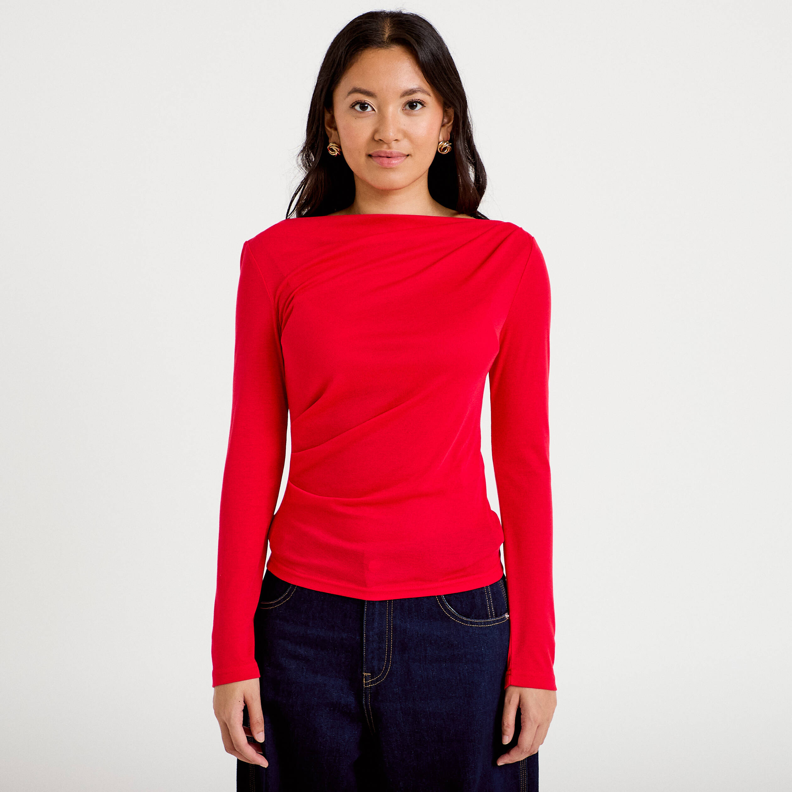 T-shirt col b&eacute;nitier manches longues rouge femme