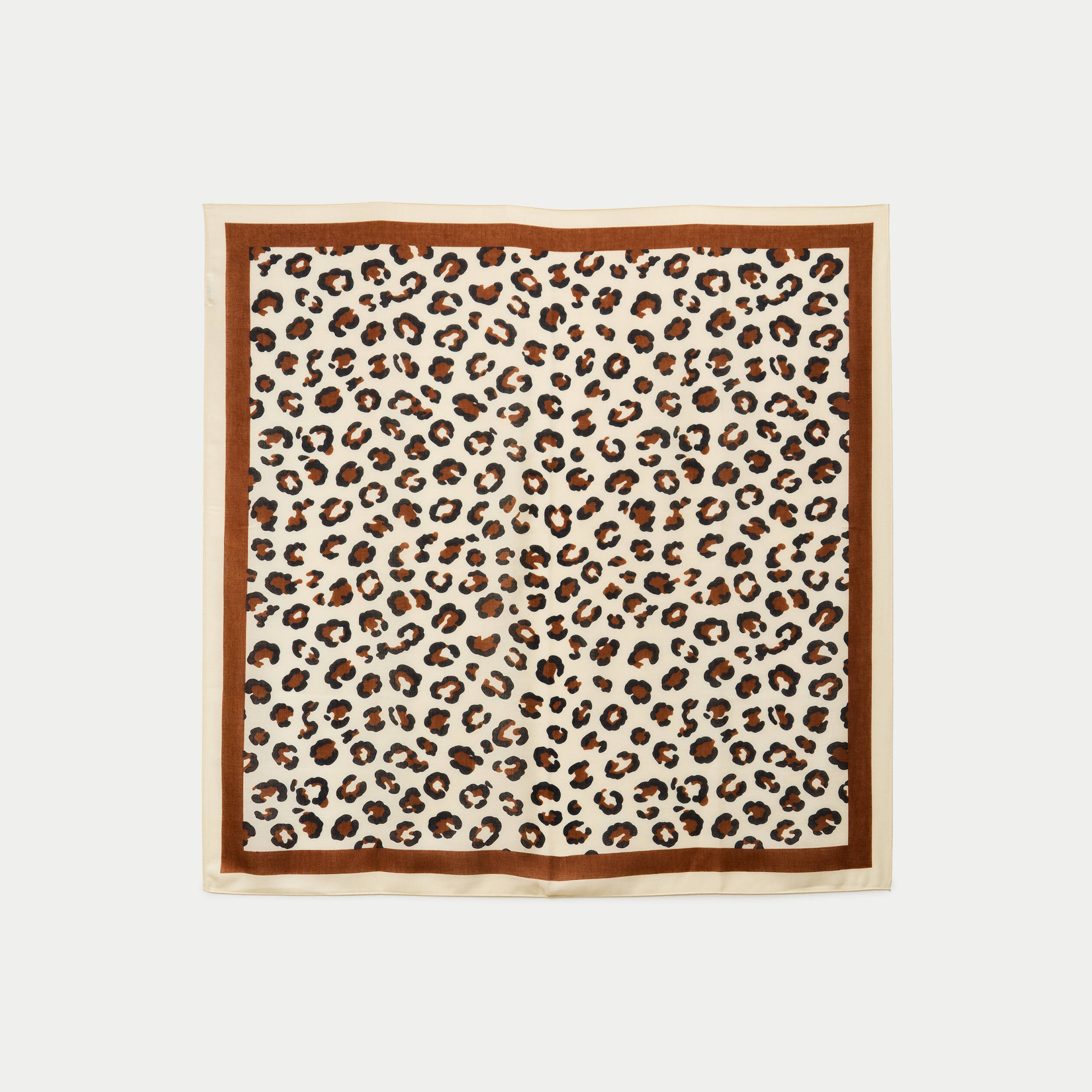 Foulard effet satin&eacute; ecru femme