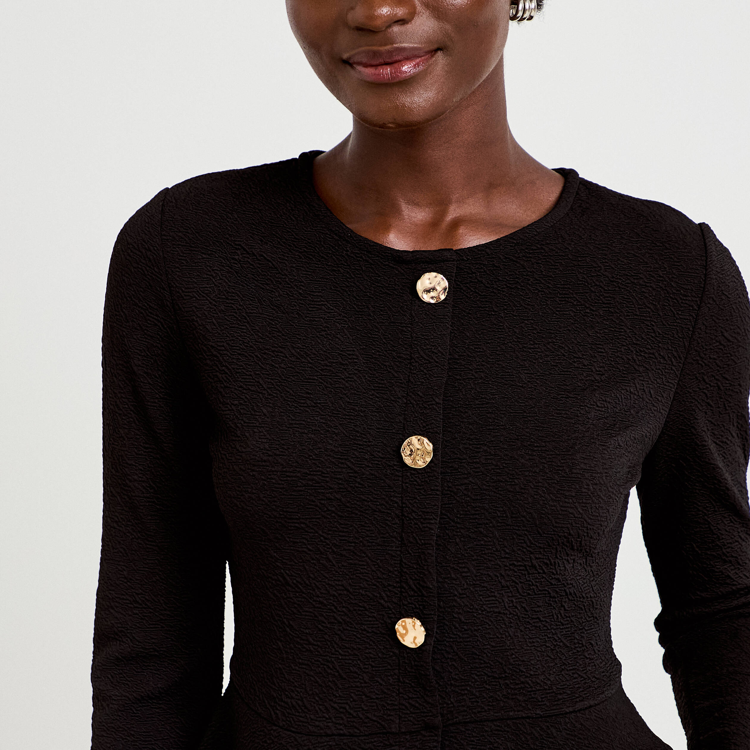 Top p&eacute;plum ajust&eacute; manches longues noir femme