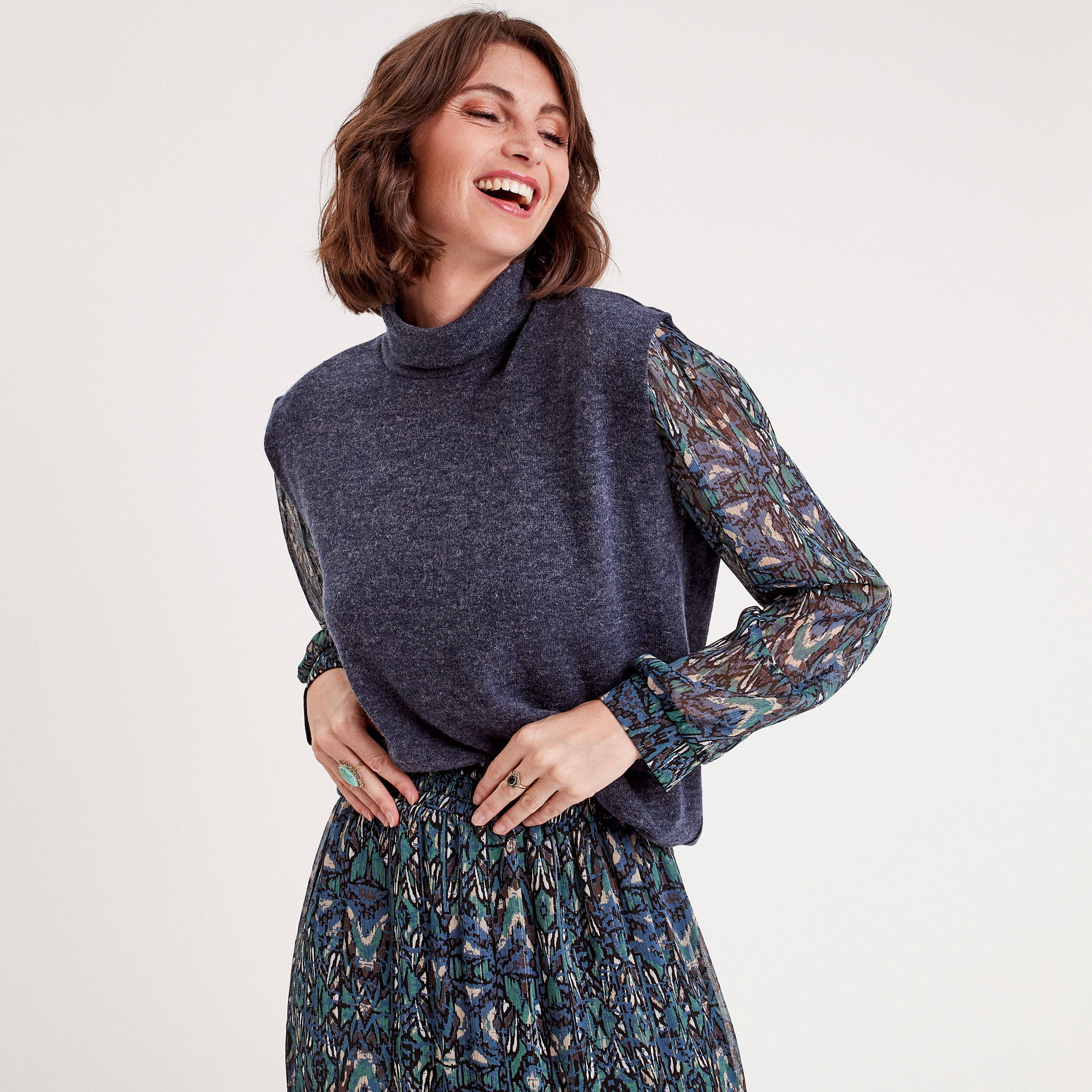 Pull col roul?� noir femme | Vibs