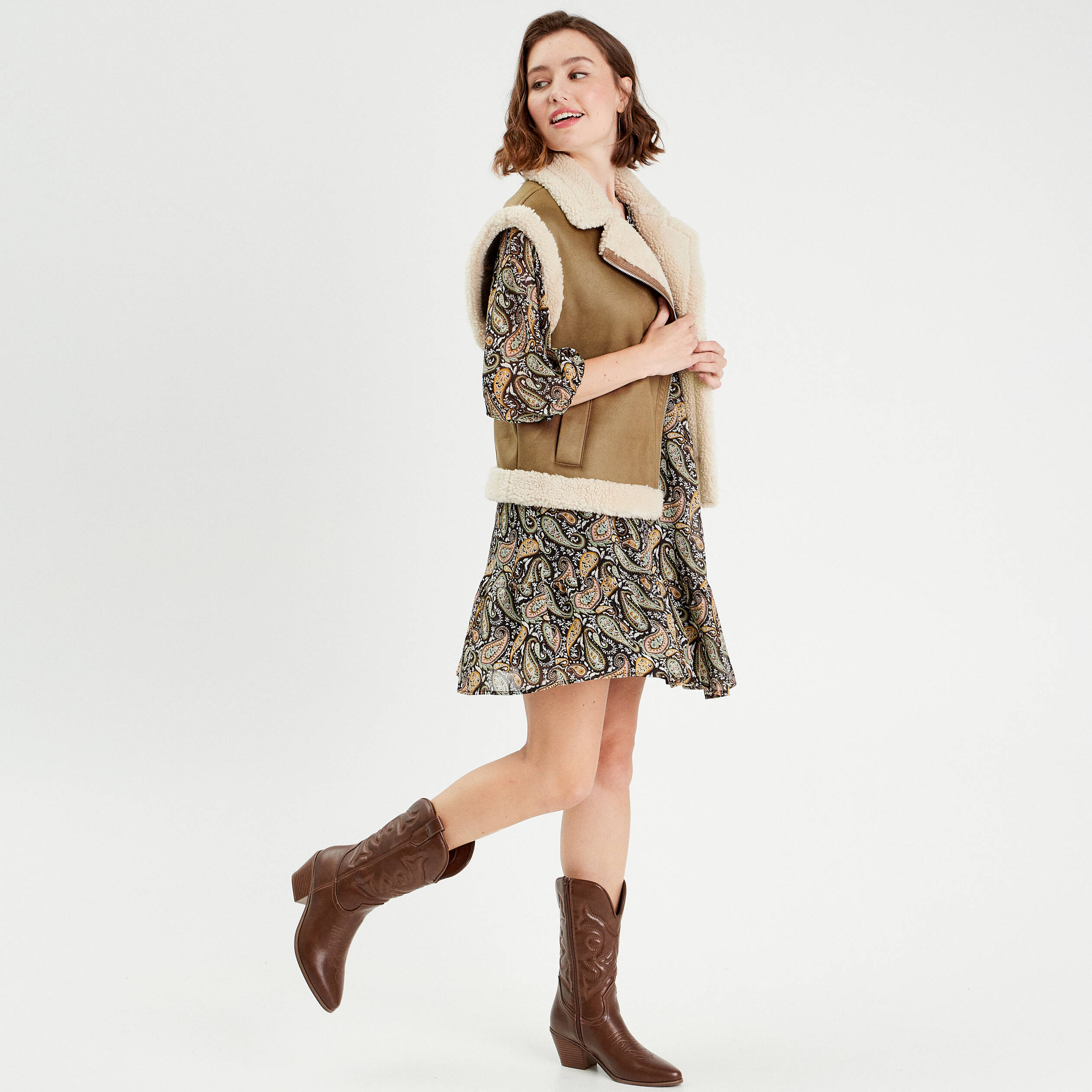 blouson sans manches zippe taupe femme Blouson sans manches zippé taupe femme