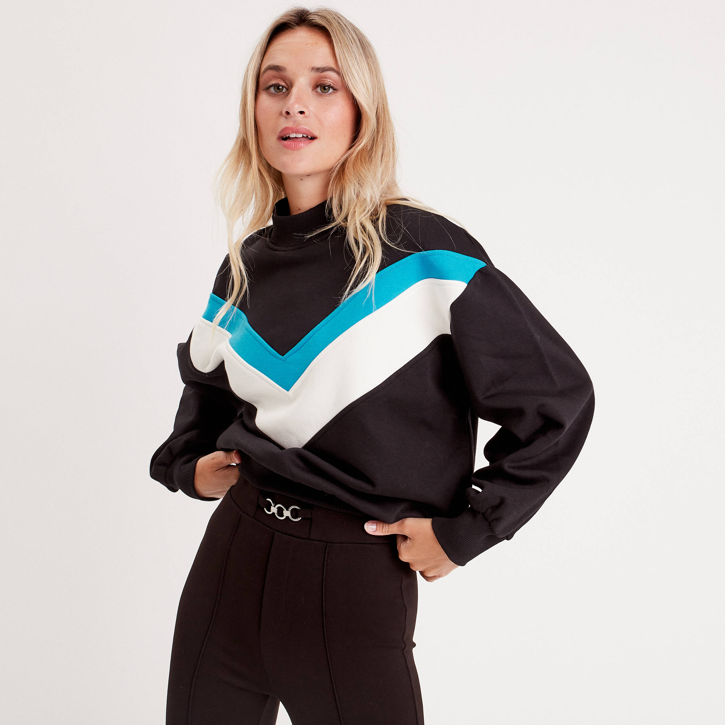 Sweat noir sales femme oversize