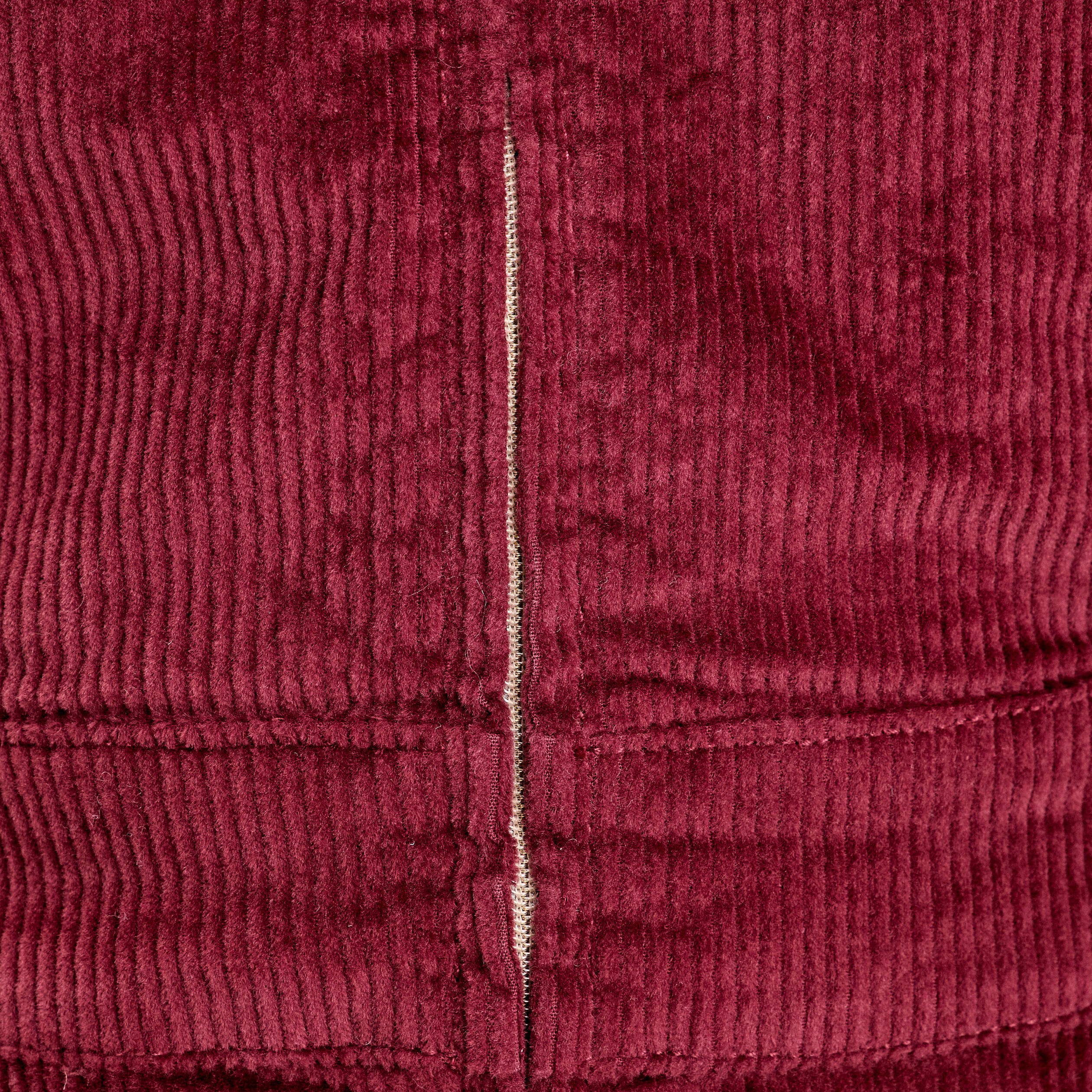 Robe zipp&eacute;e en velours bordeaux femme