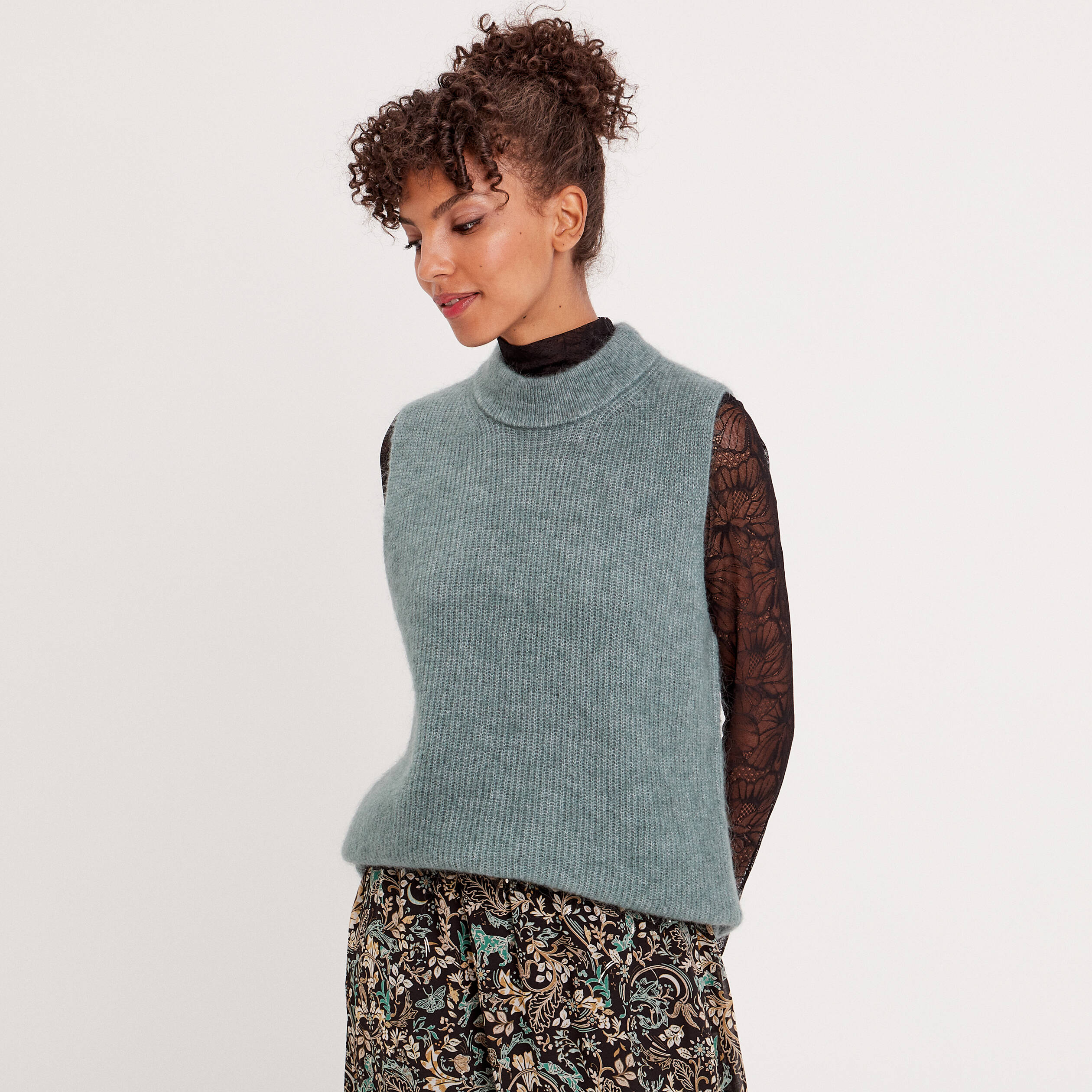 pull sans manches col roule vert fonce femme Pull sans manches col roulé vert foncé femme
