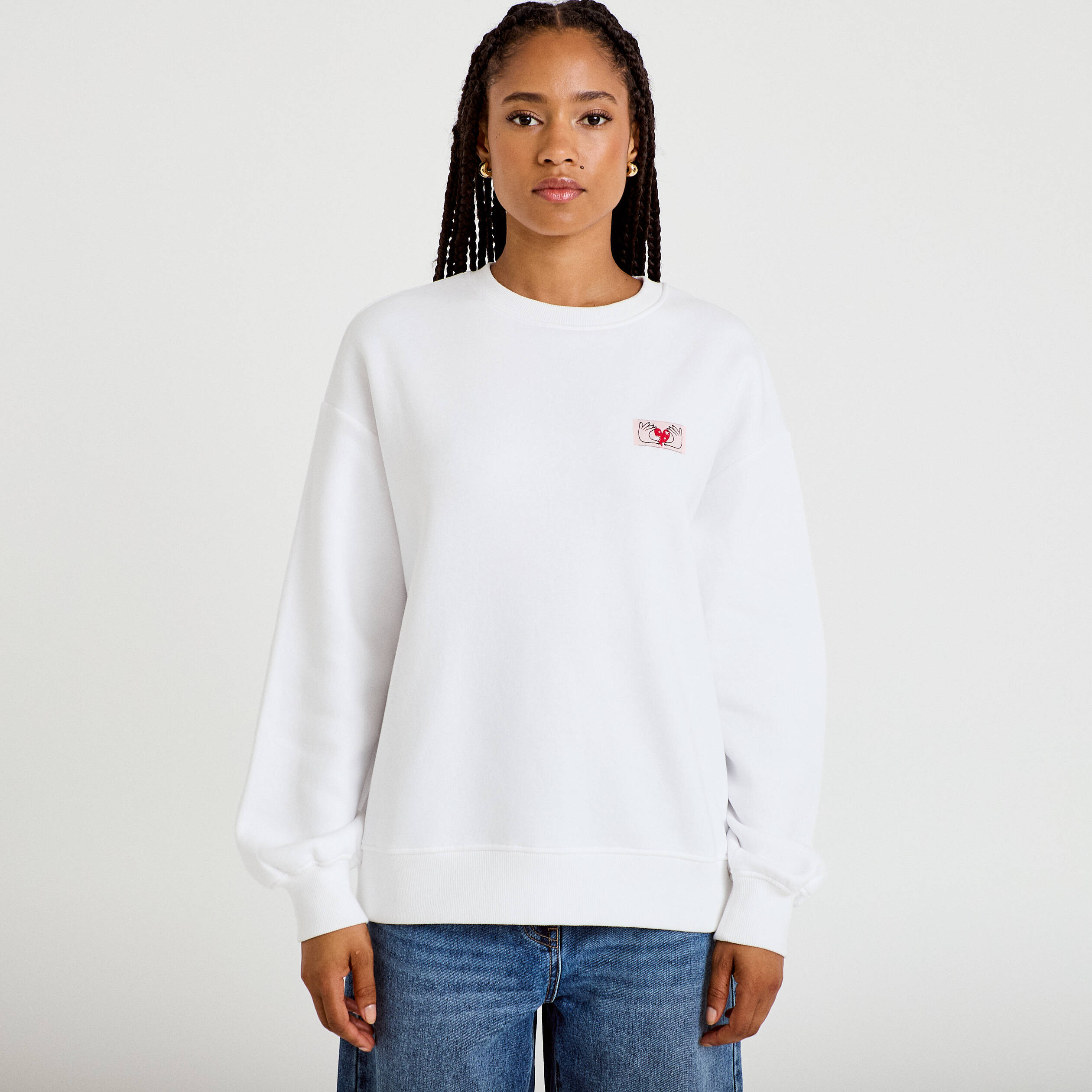 Sweat oversize col rond manches longues blanc femme