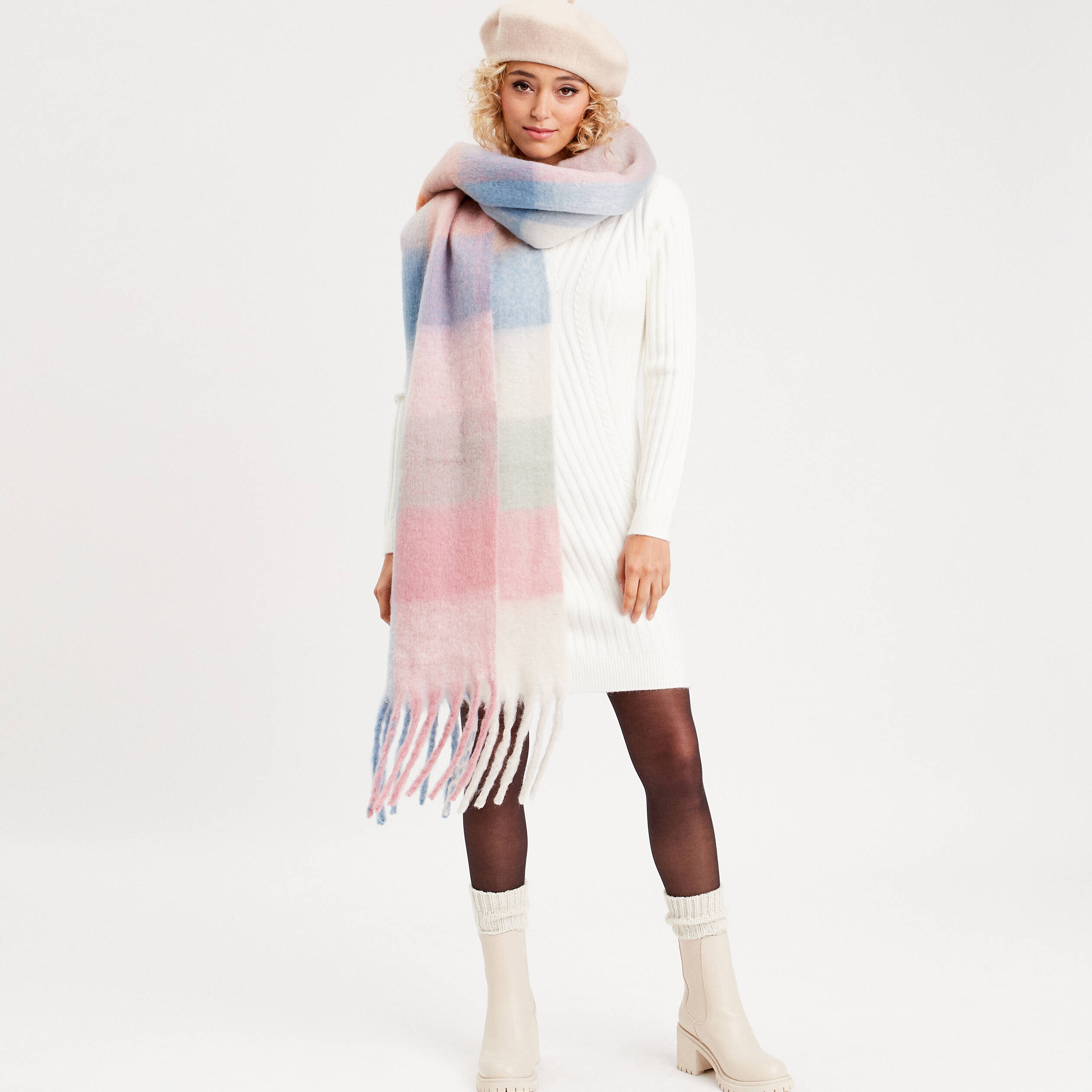 Robe pull &agrave; torsades ecru femme