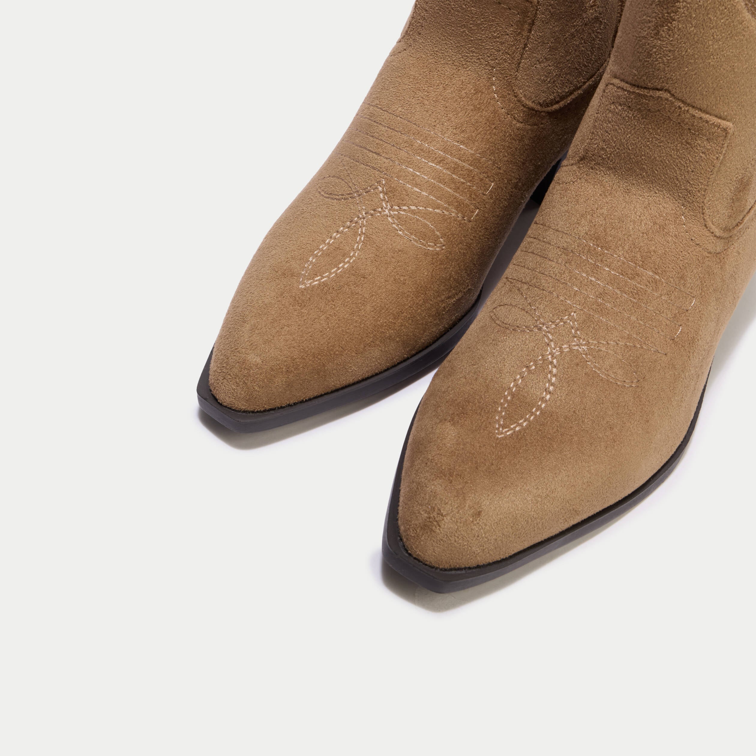 Bottes aspect daim beige femme