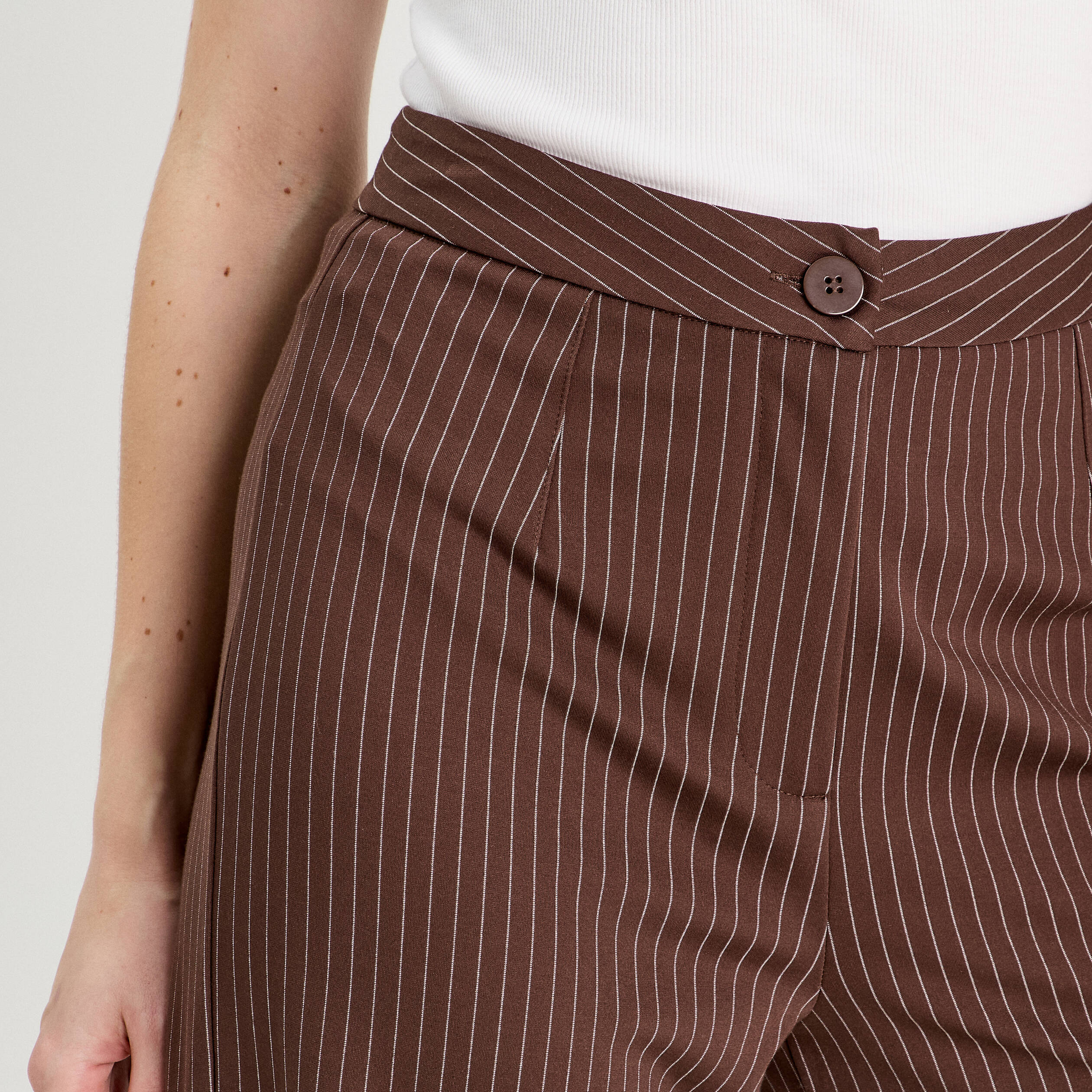 pantalon jambe large marron chocolat femme Pantalon jambe large marron chocolat femme