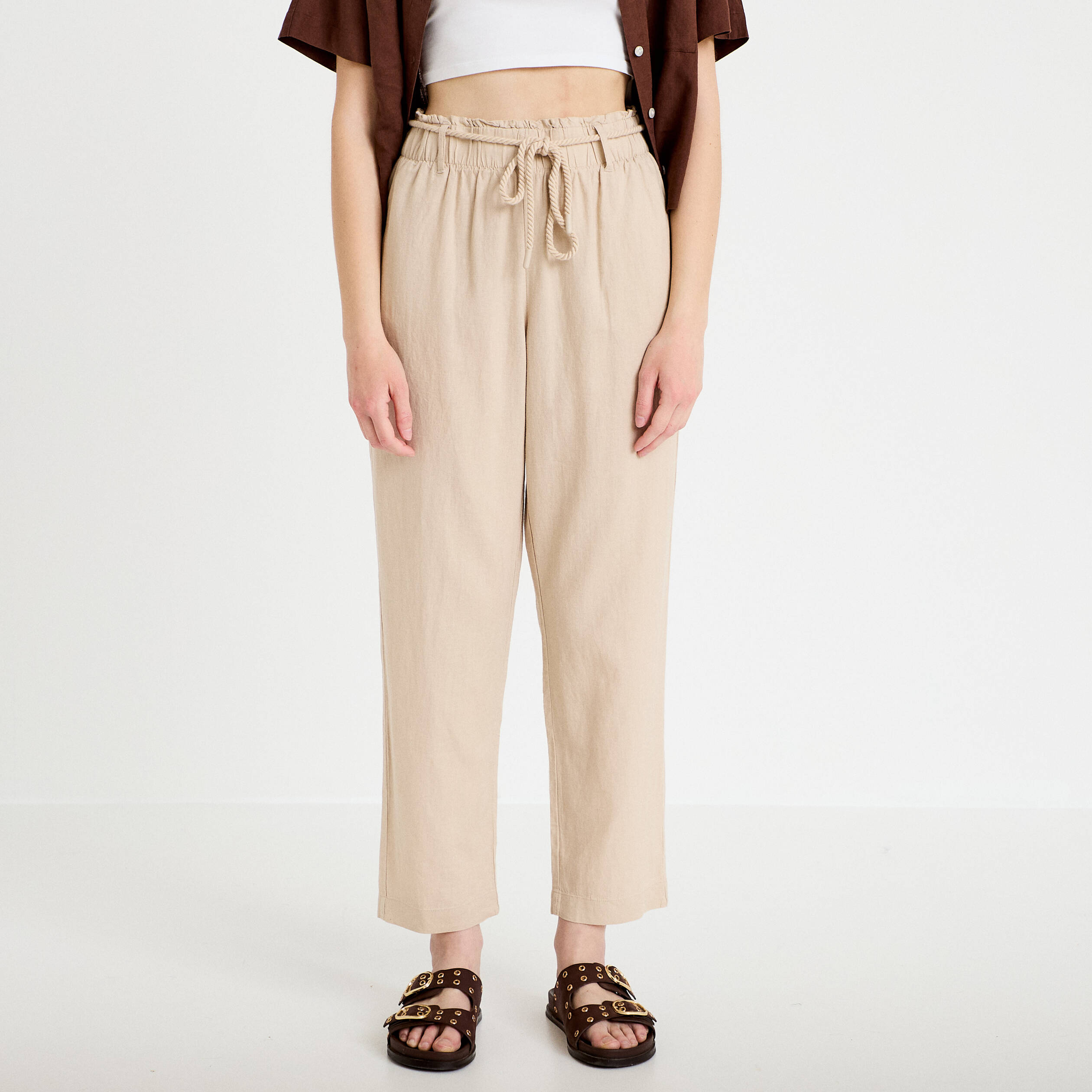 Pantalon droit 7/8&egrave;me taille haute sable femme