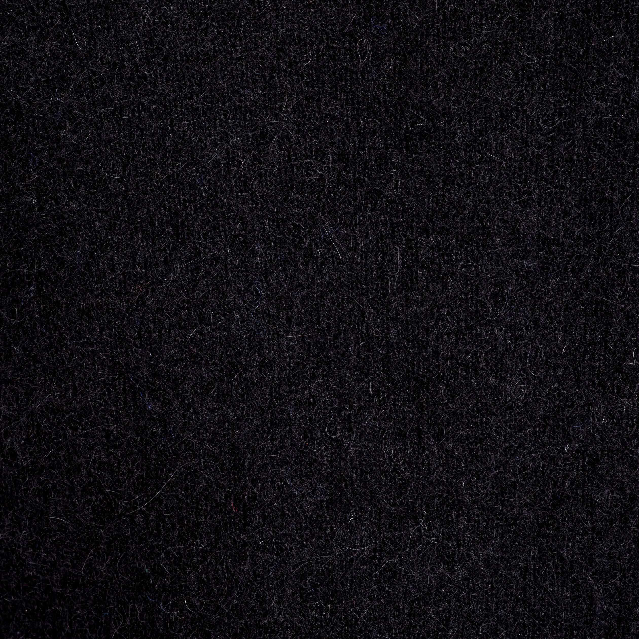 Pull avec col en V noir femme