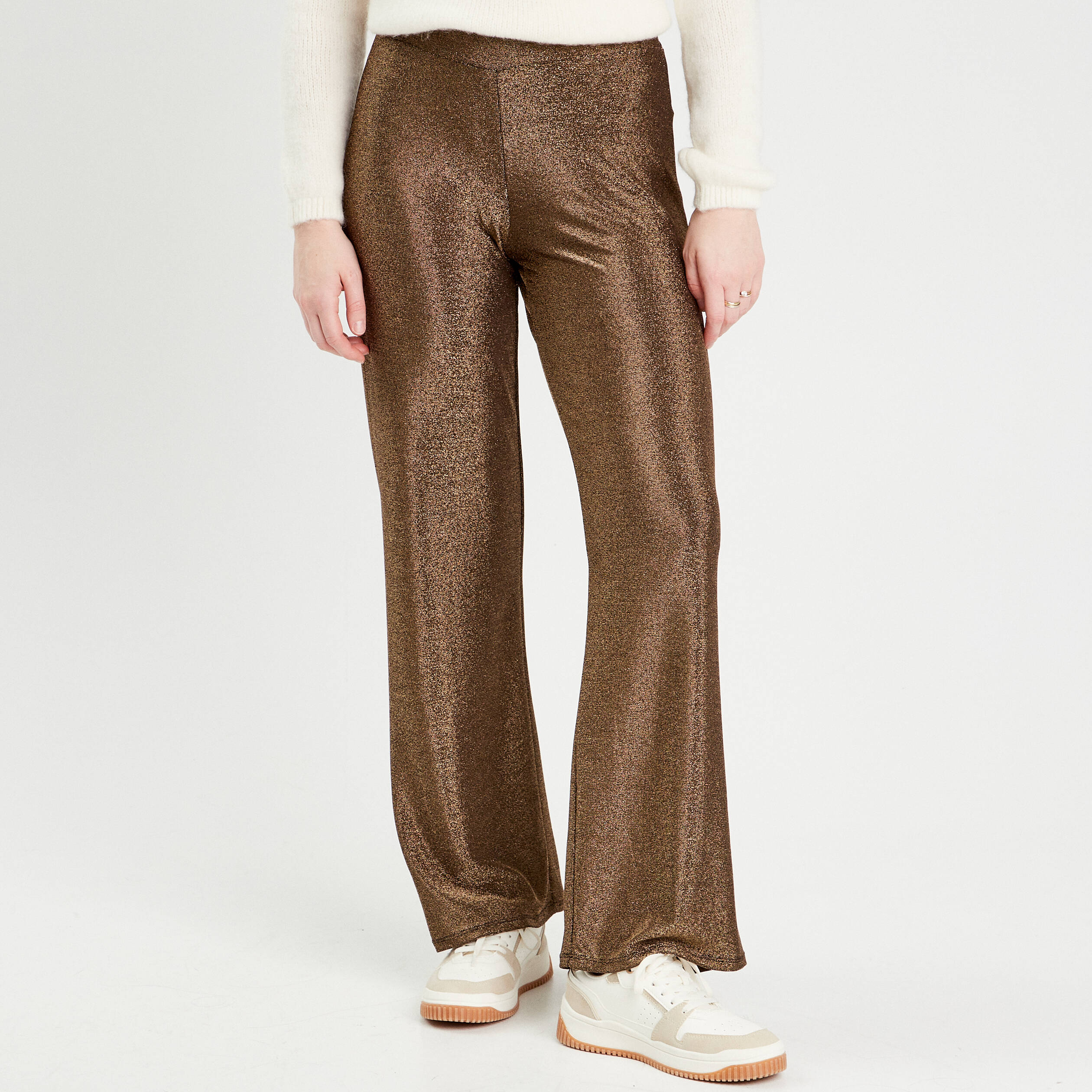 Pantalon large fils m&eacute;tallis&eacute;s couleur or femme