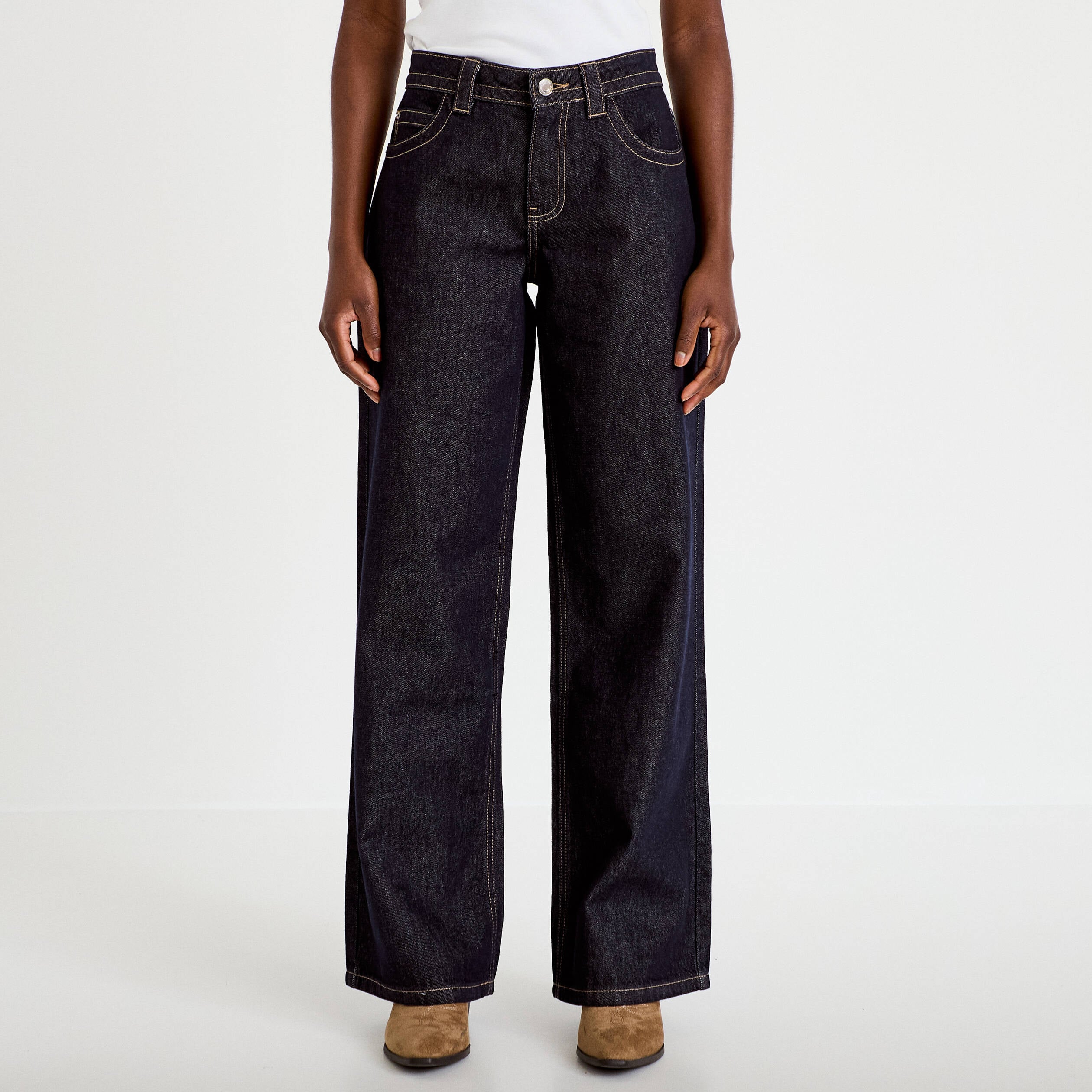 Jeans droit taille basse denim brut clean femme