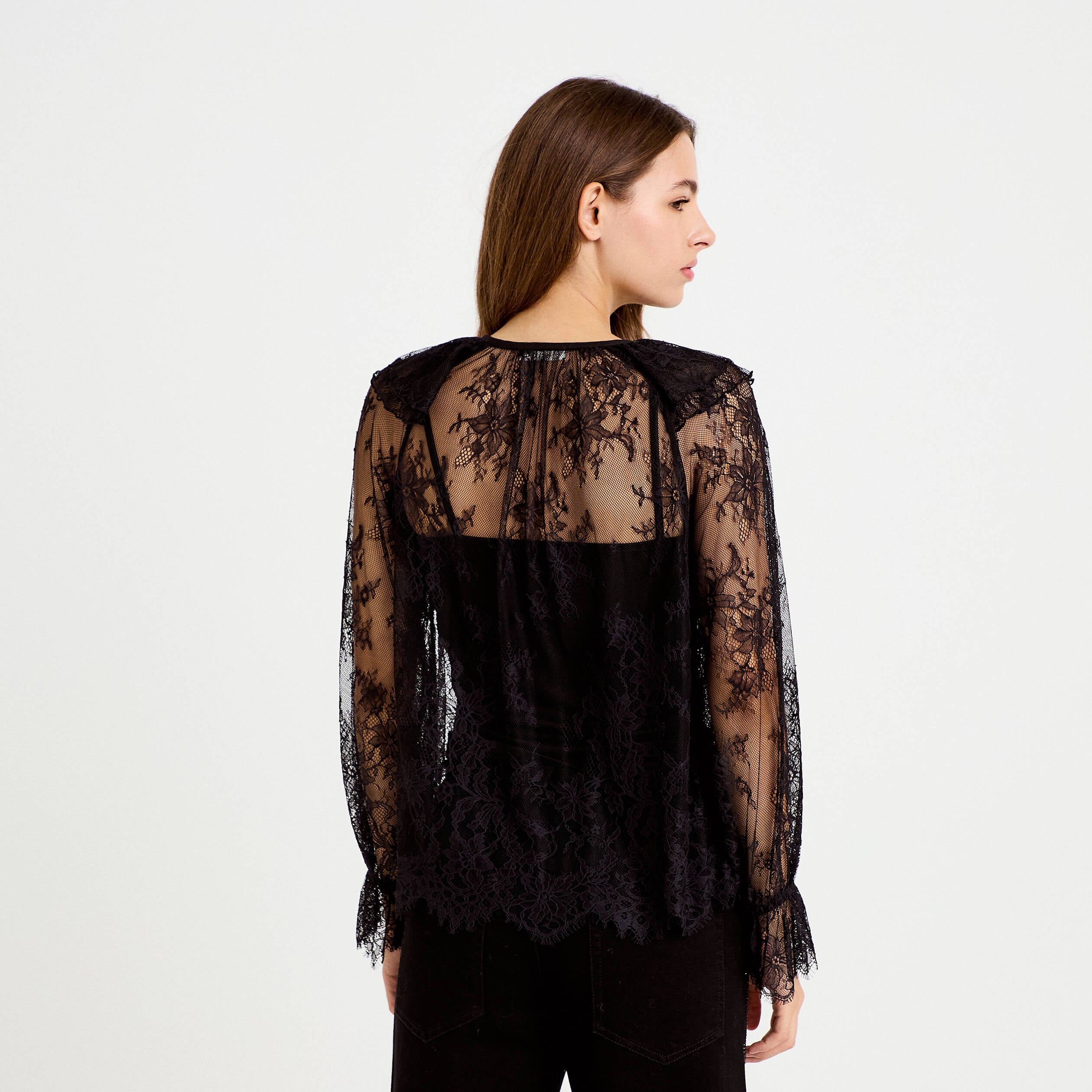 Blouse manches longues en dentelle noir femme