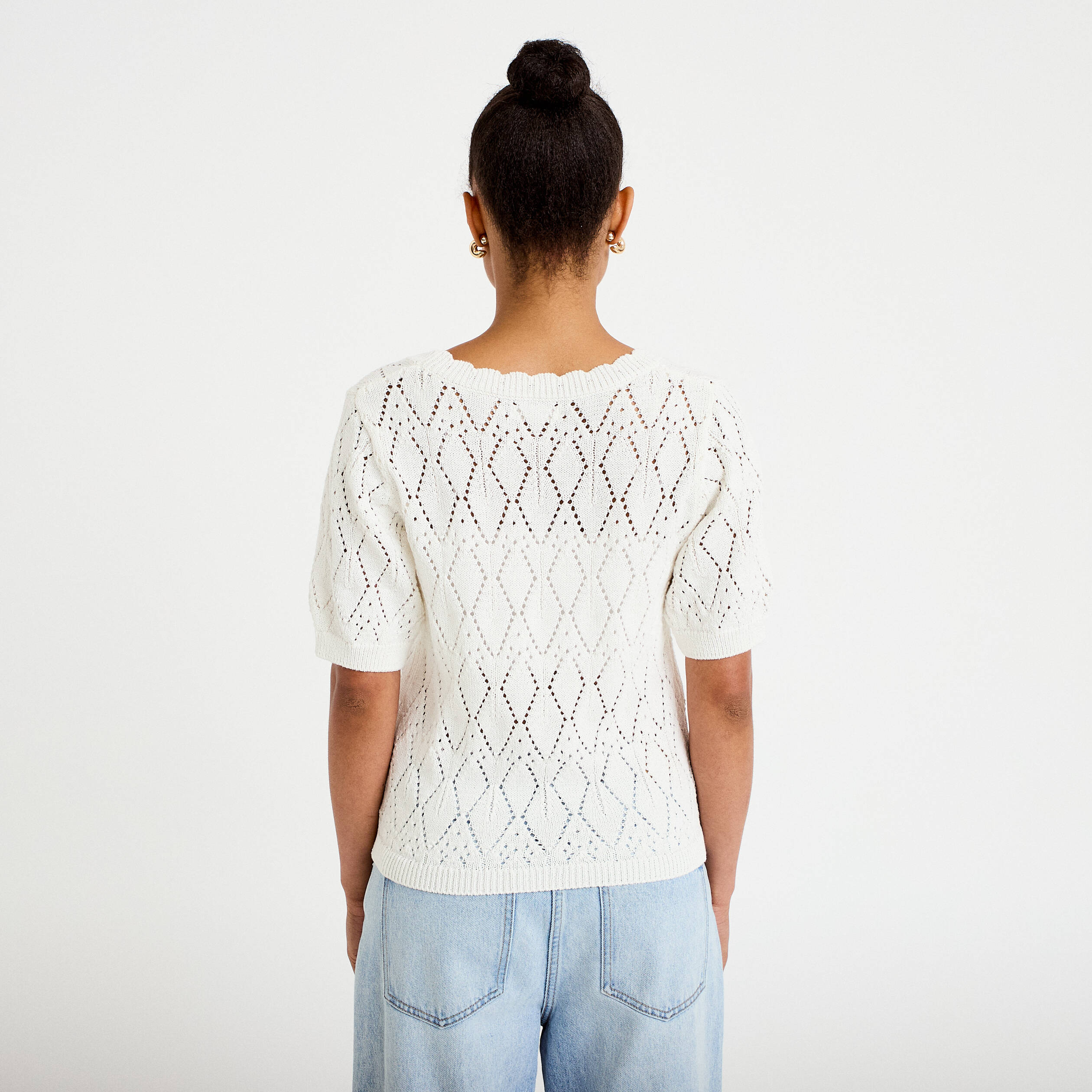 Gilet col v manches courtes brod&eacute; ecru femme