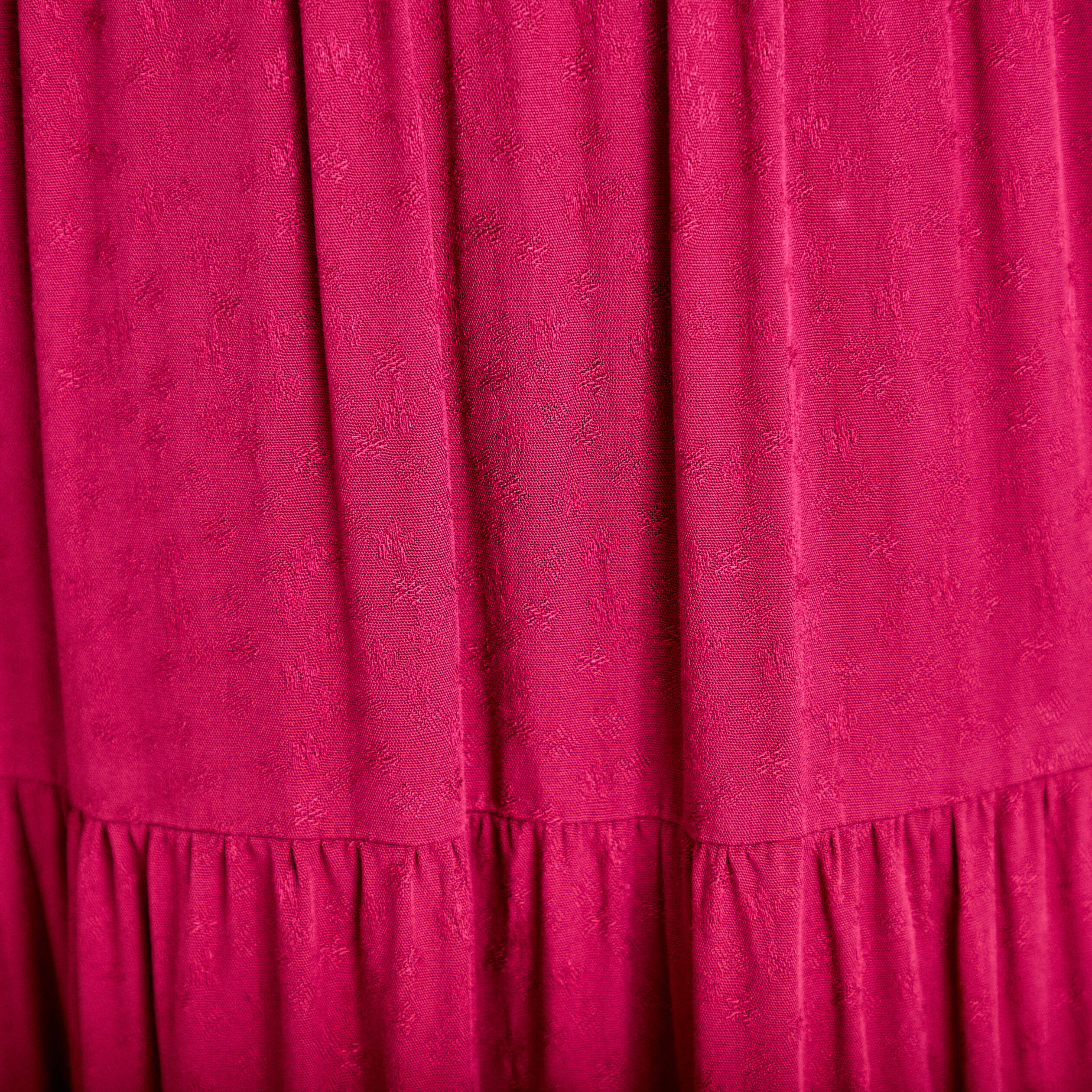 Jupe &eacute;vas&eacute;e longueur 3/4 dentelle rouge femme