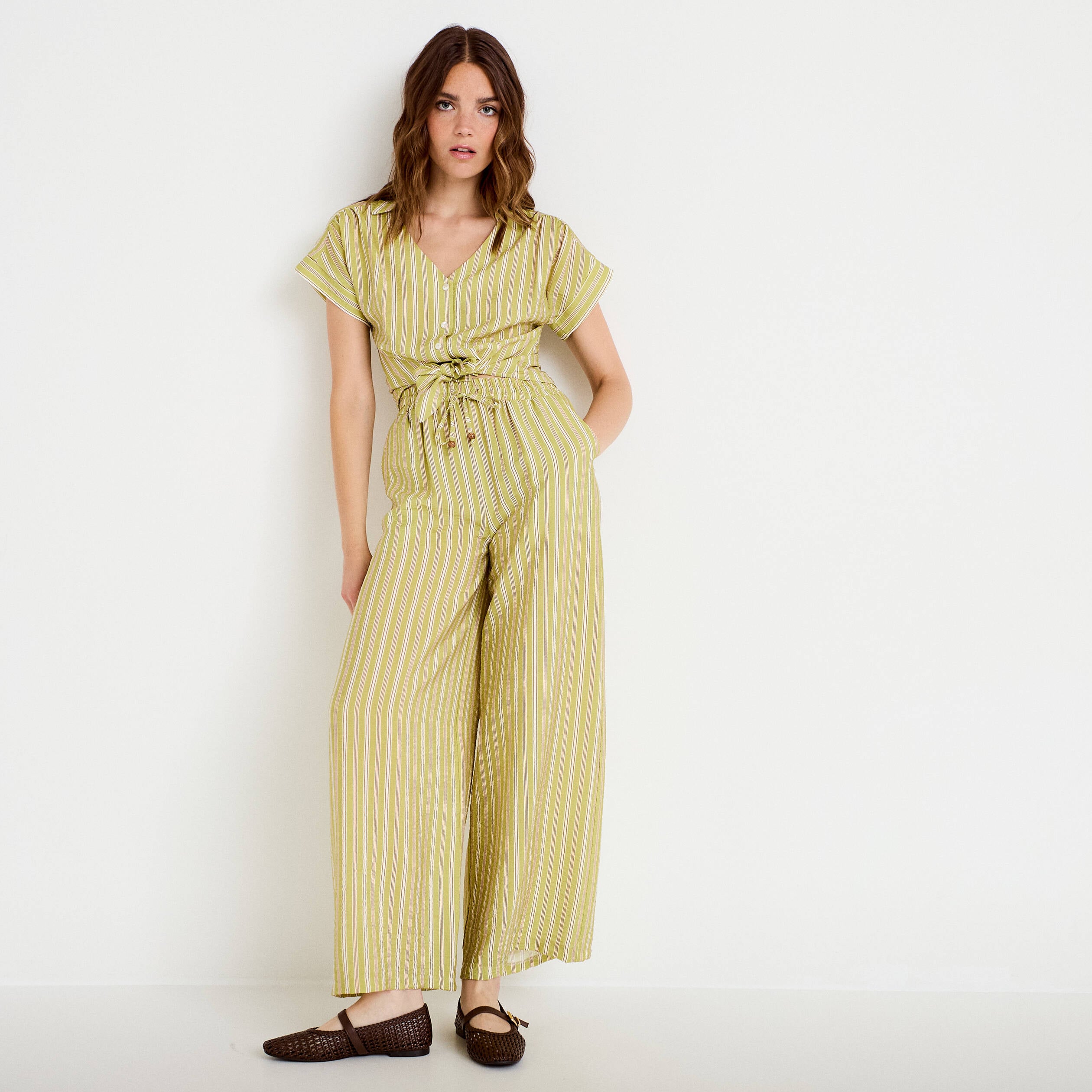 Pantalon large taille haute fluide vert kaki femme