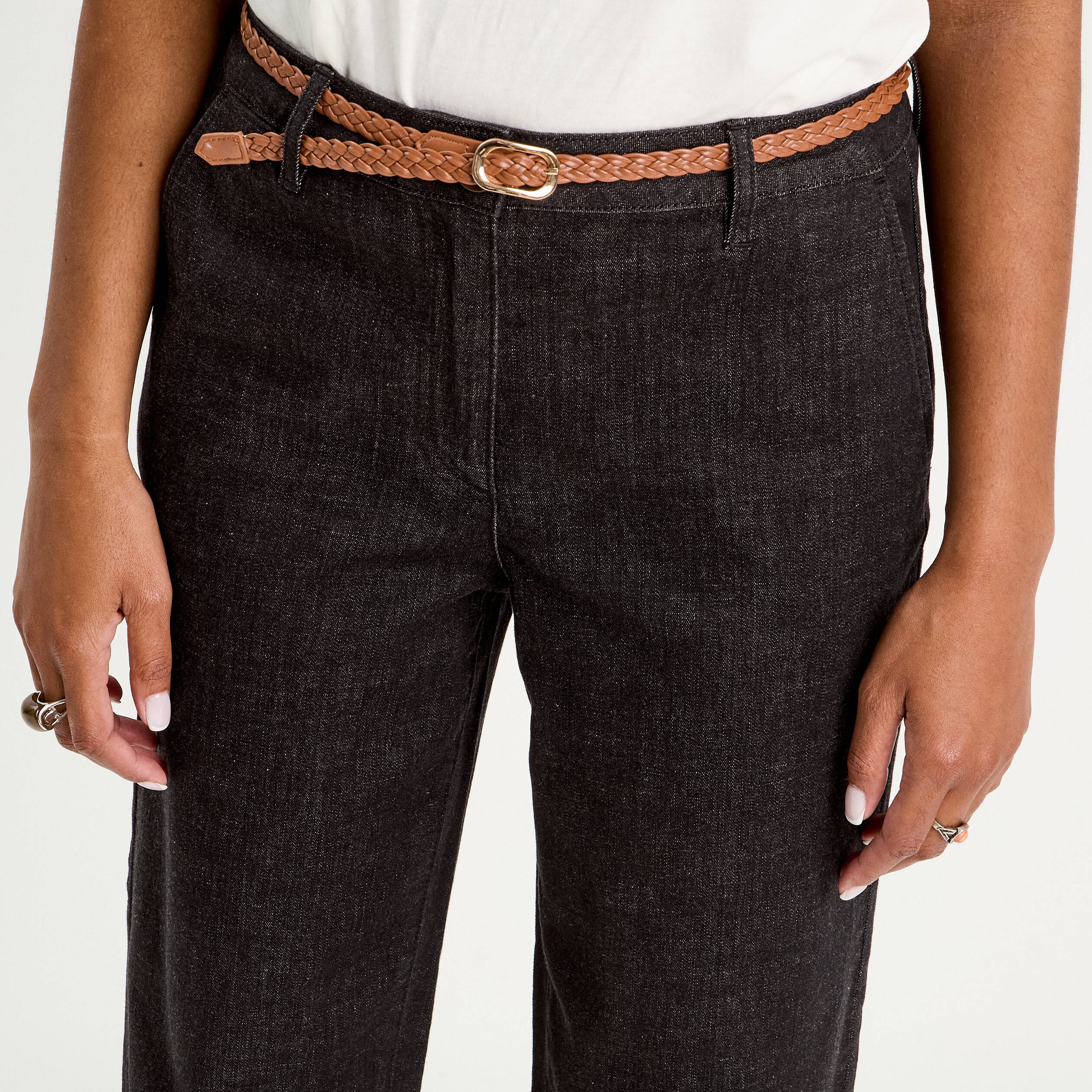 Jeans chino avec ceinture noir femme