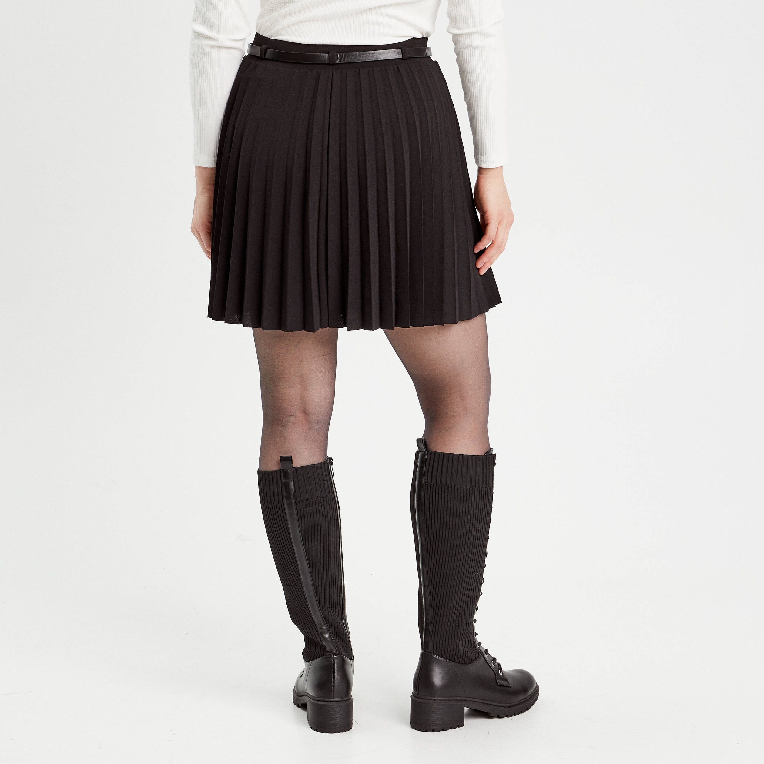 Jupe &eacute;vas&eacute;e pliss&eacute;e ceintur&eacute;e noir femme