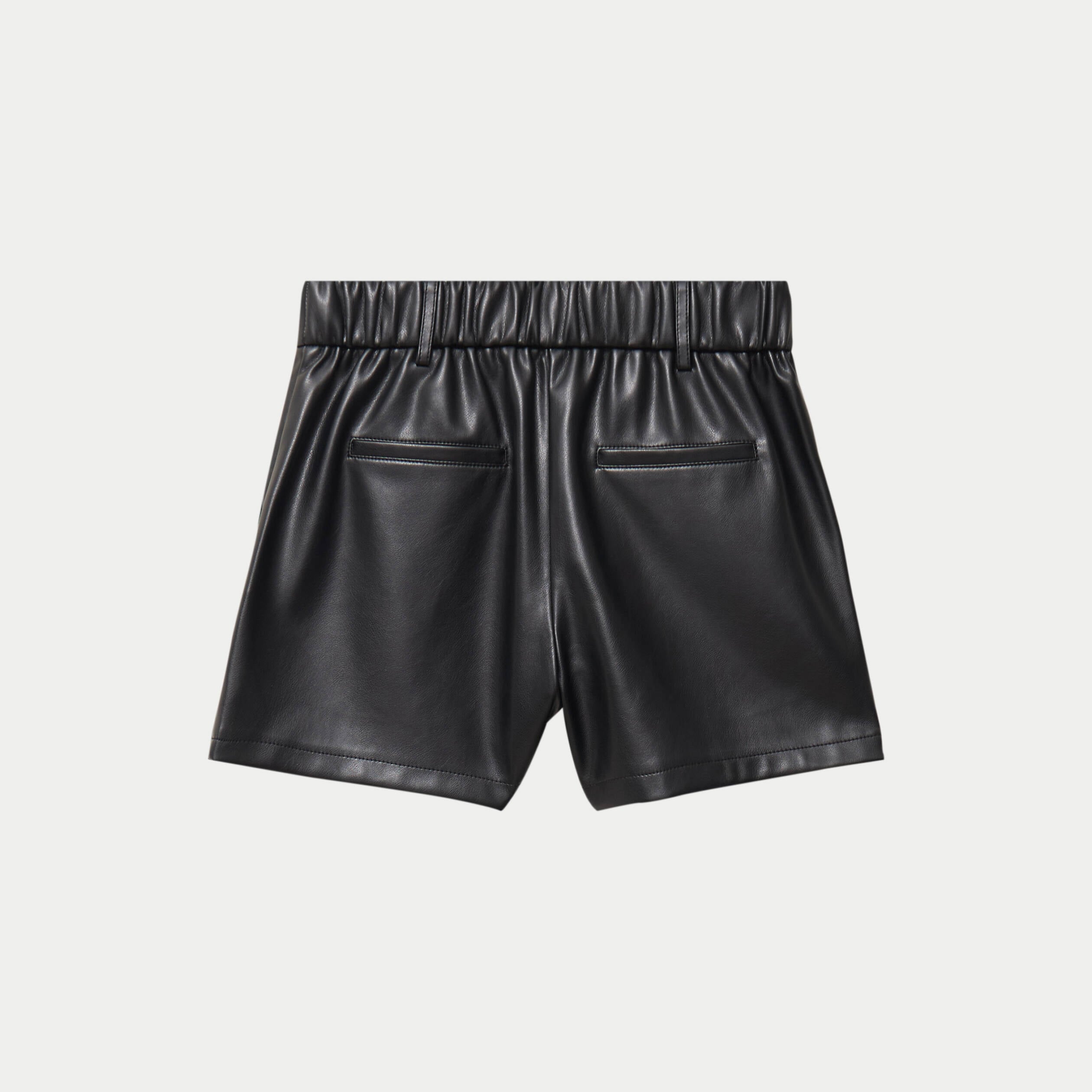 Short en similicuir noir femme