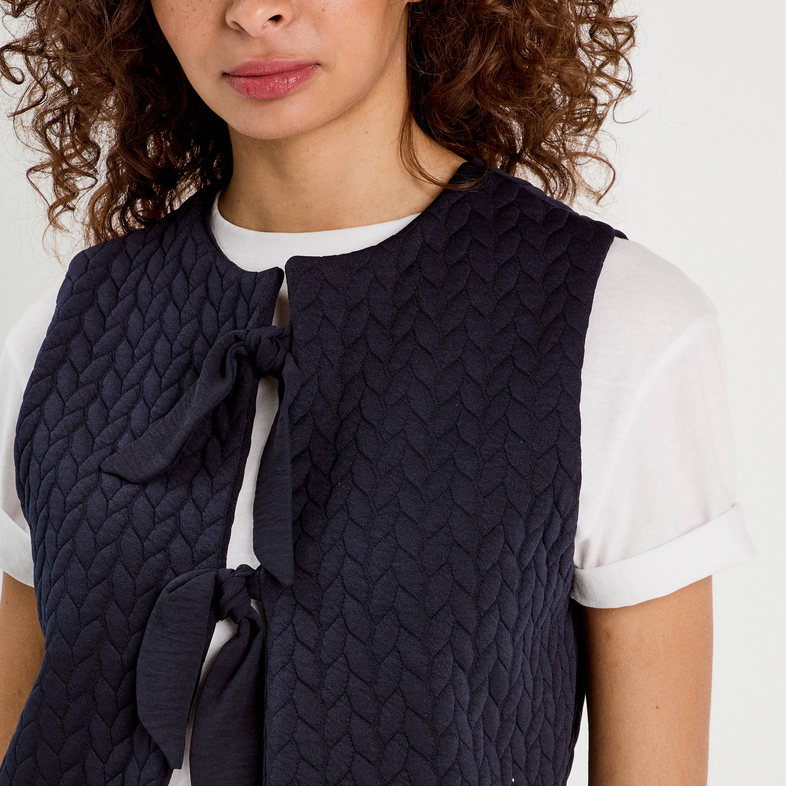 veston matelasse noue bleu marine femme Veston matelassé noué bleu marine femme