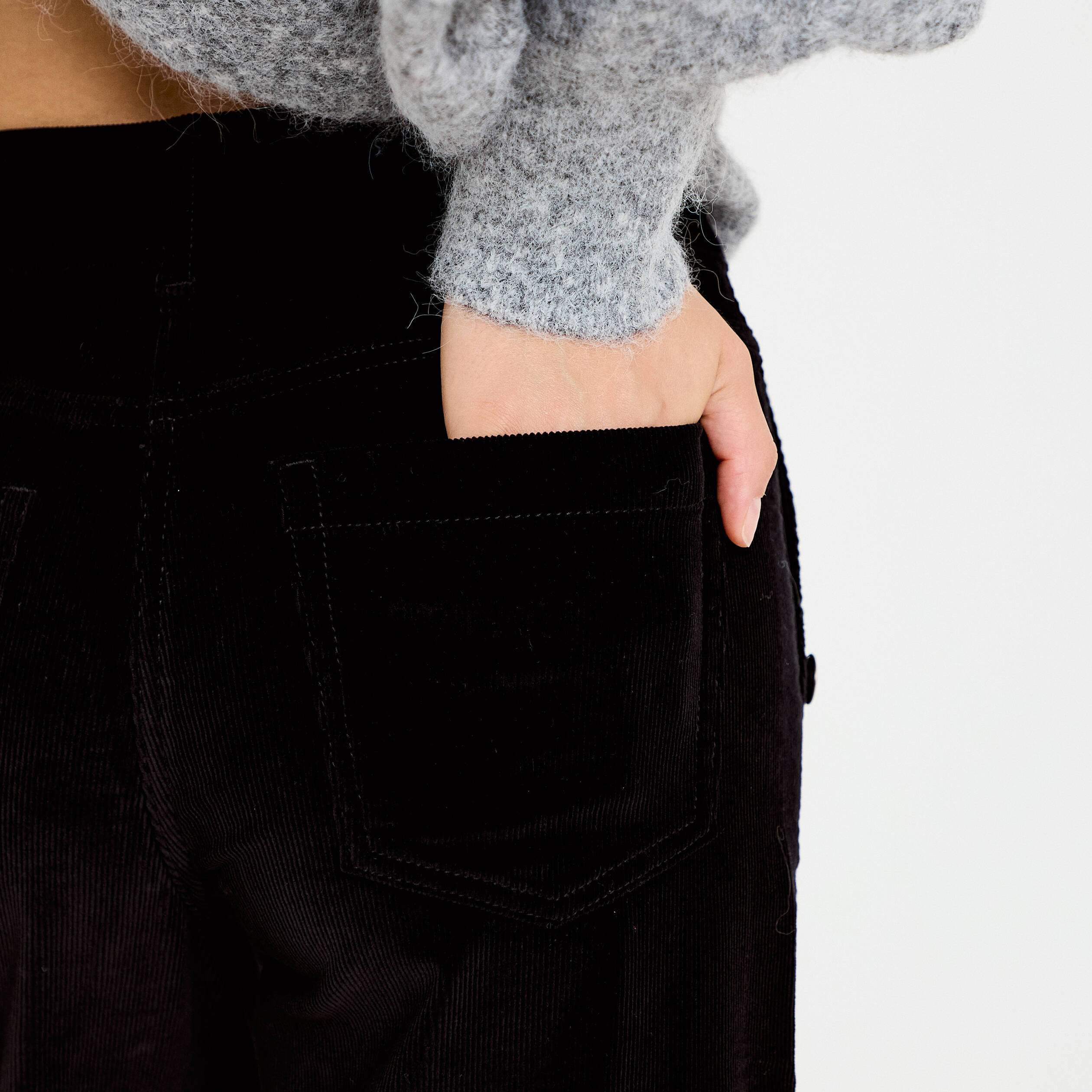Pantalon taille haute velours noir femme