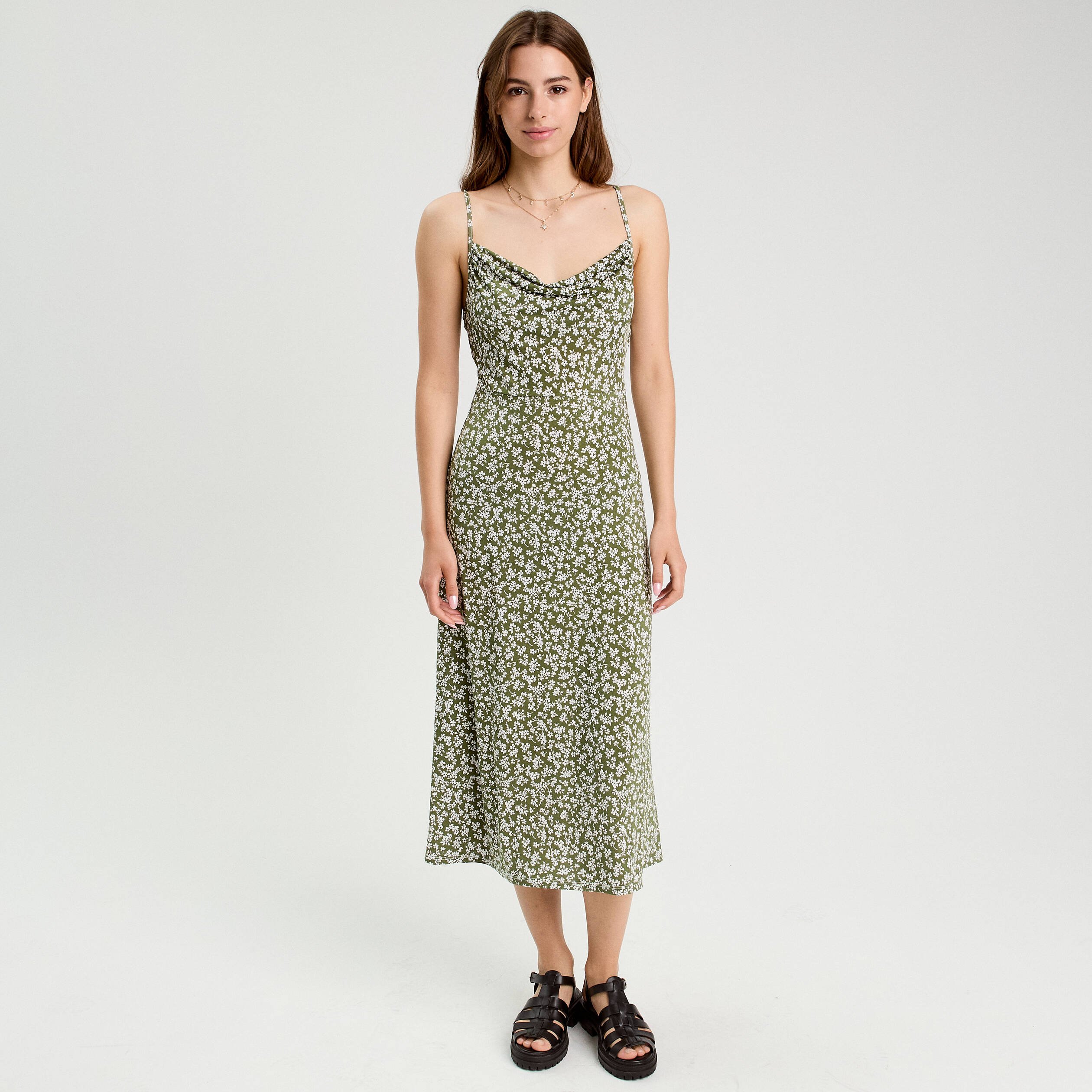 robe longue ajustee vert kaki femme Robe longue ajustée vert kaki femme