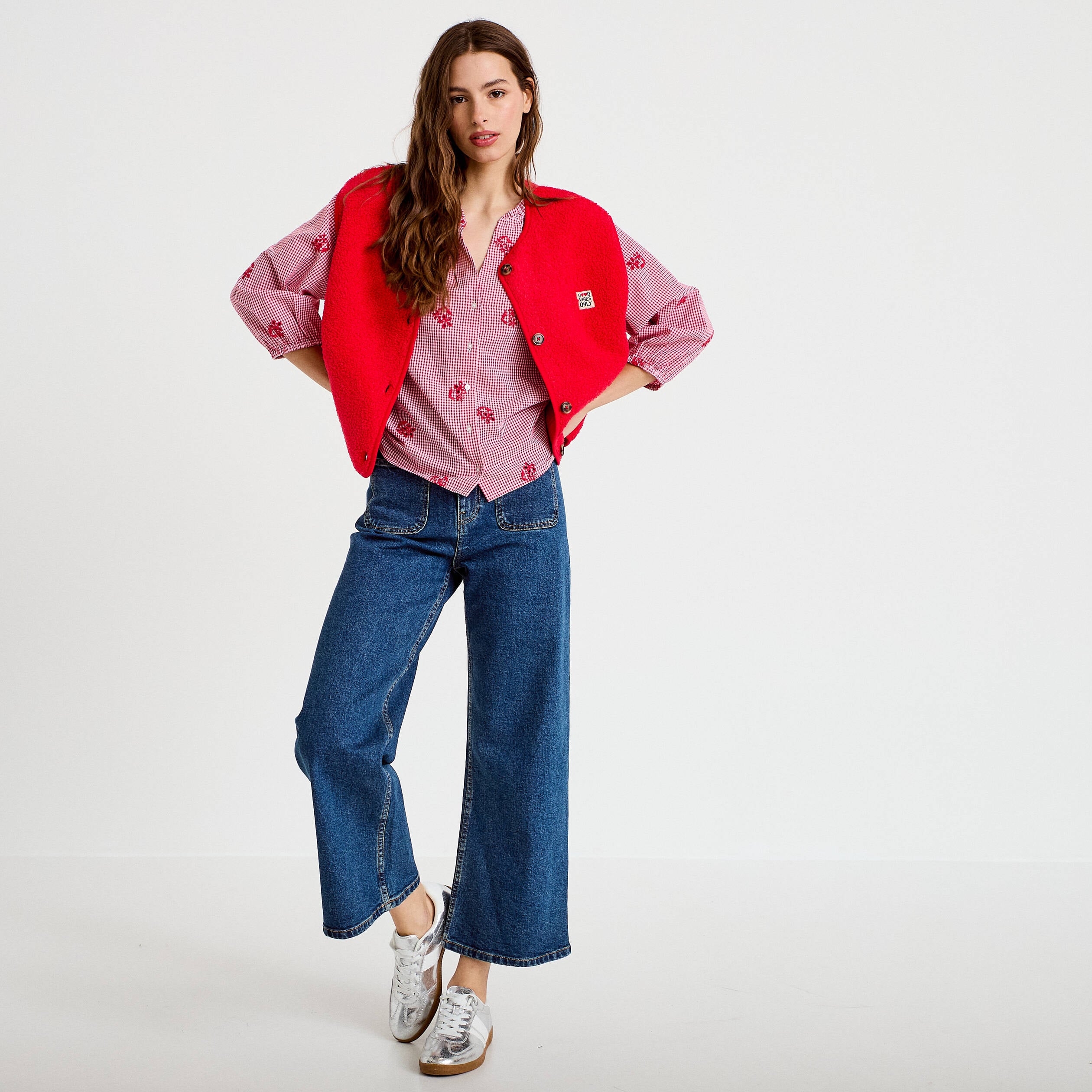 Gilet sans manches fausse fourrure rouge femme