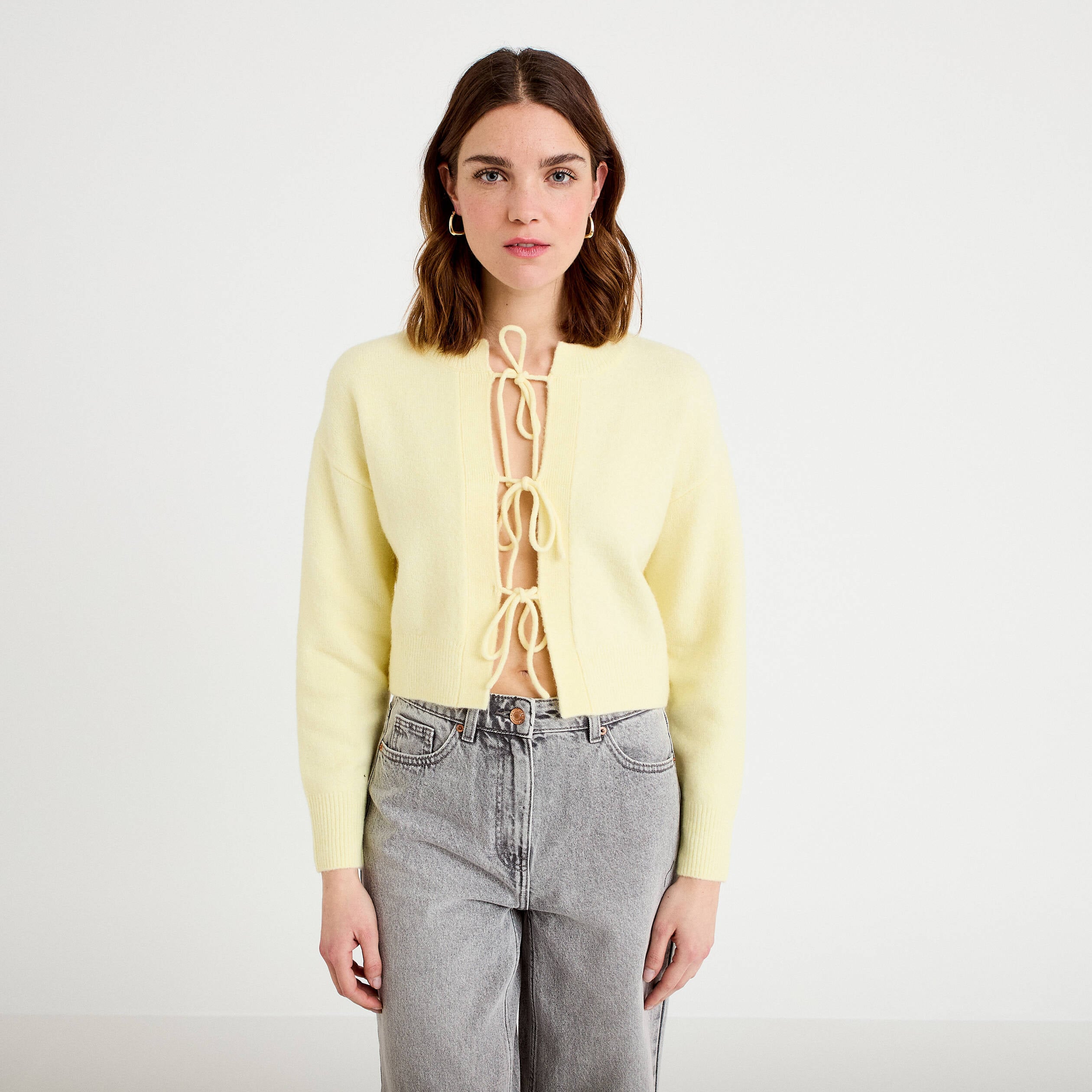 Gilet court nou&eacute; jaune clair femme