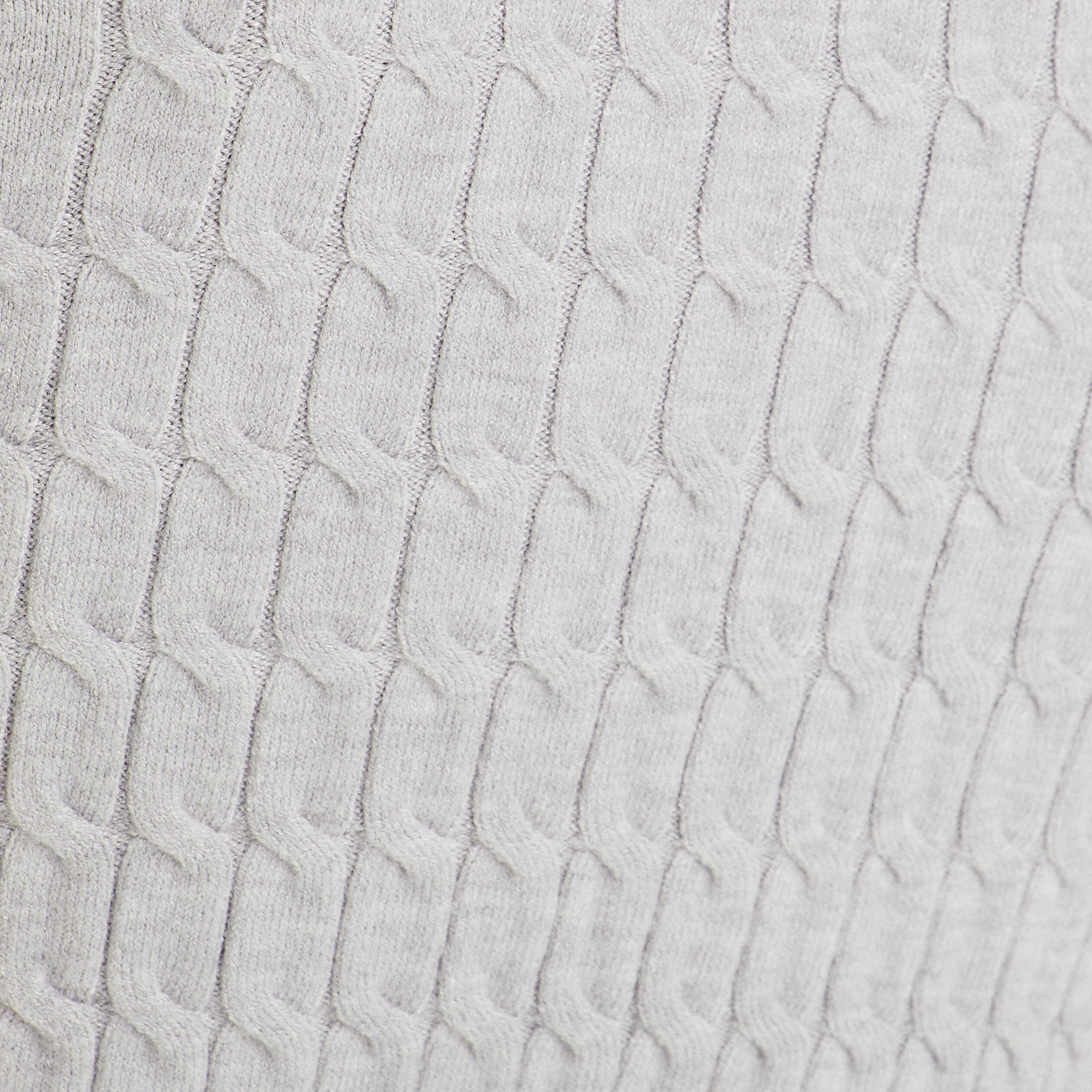 D&eacute;bardeur tricot torsades gris clair femme